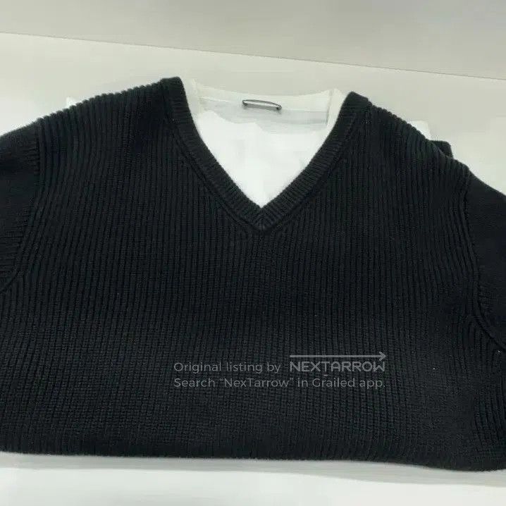 Balenciaga Balenciaga Layered Black V-Neck Sweater. Size US M / EU 48-50 / 2 - 5 Thumbnail