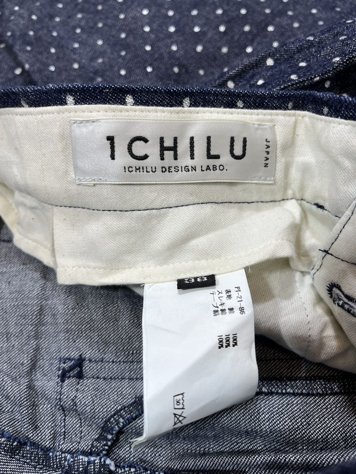 Designer × Japanese Brand Ichilu Design Labo Japan Polkadot Buckleback Pants Size US 29 - 9 Thumbnail
