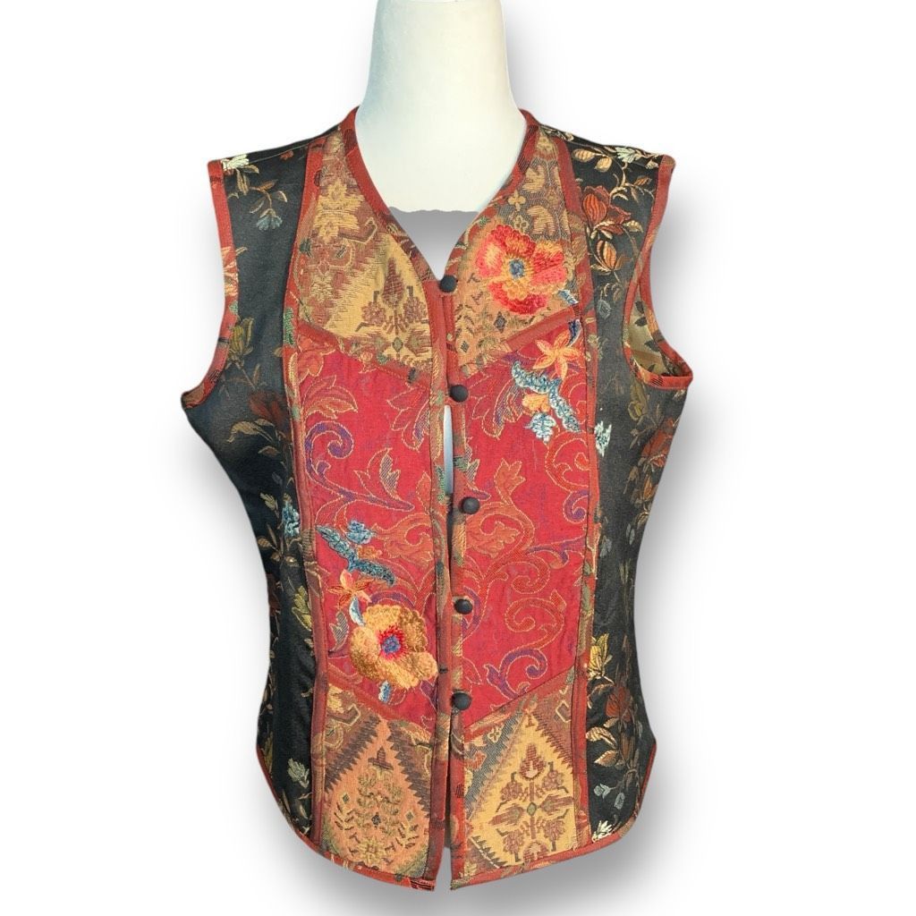 Coldwater Creek Vintage Coldwater Creek Vest Burgundy Floral Tapestry Patchw Size S / US 4 / IT 40 - 2 Thumbnail