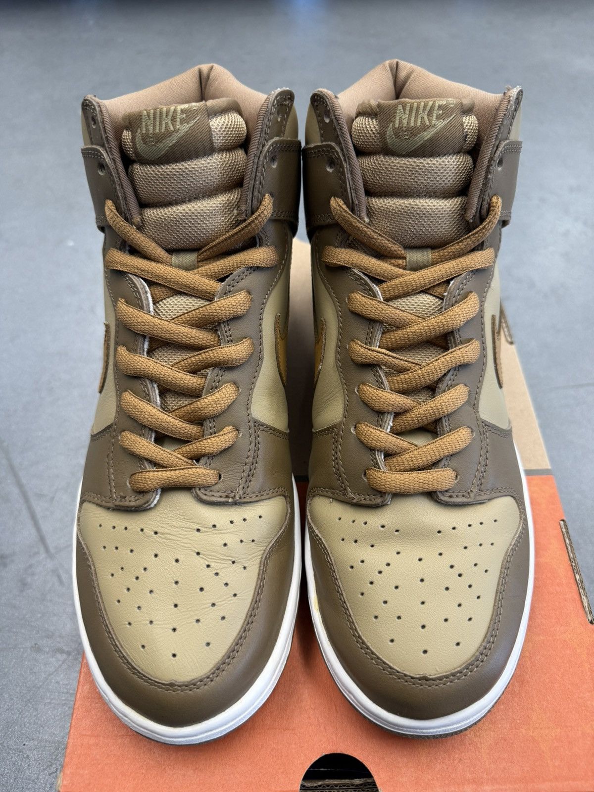Nike × Vintage 2003 Nike Dunk High Hay Maple Taupe Size US 10.5 / EU 43-44 - 8 Thumbnail