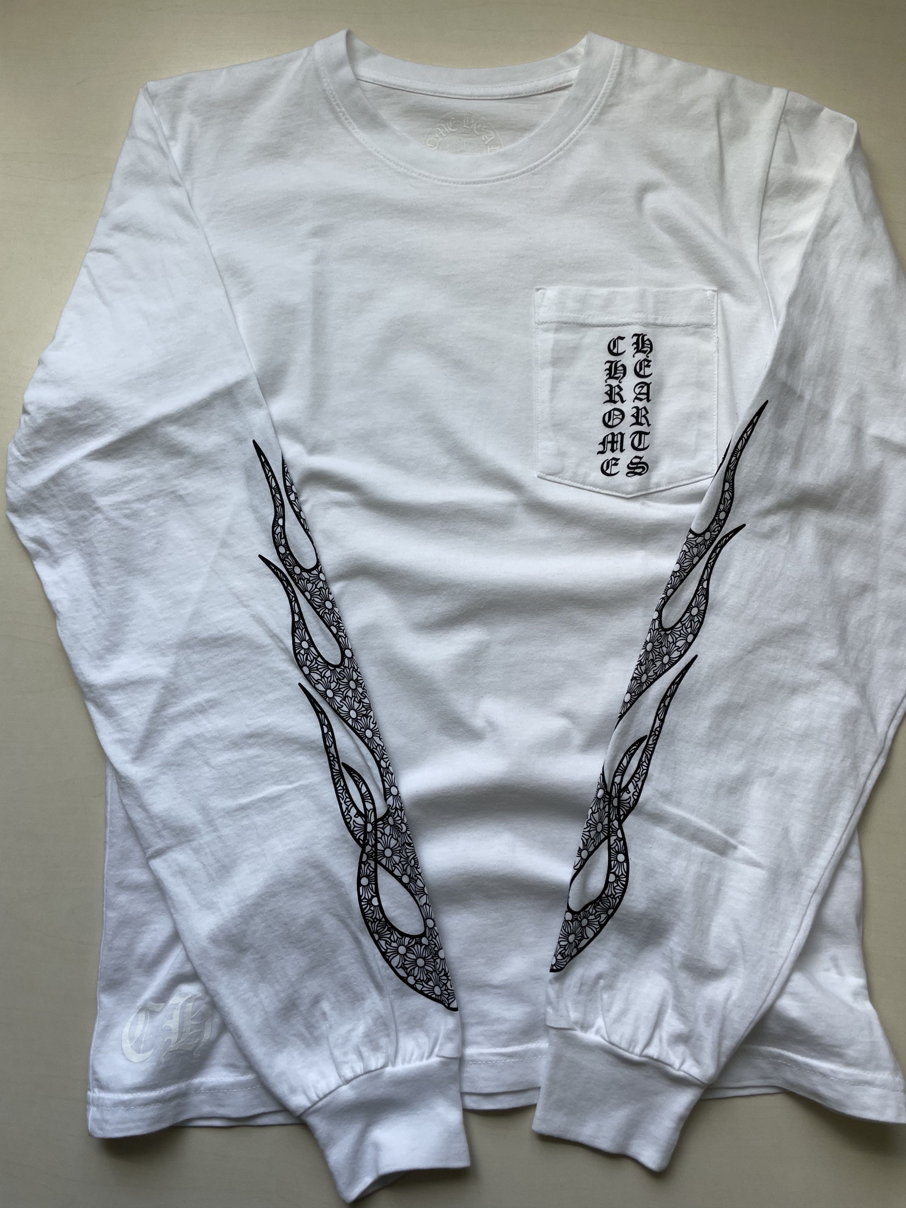 Chrome Hearts Chrome Hearts Flame Sleeve Long Sleeve Tee Size S / US 4 / IT 40 - 8 Thumbnail
