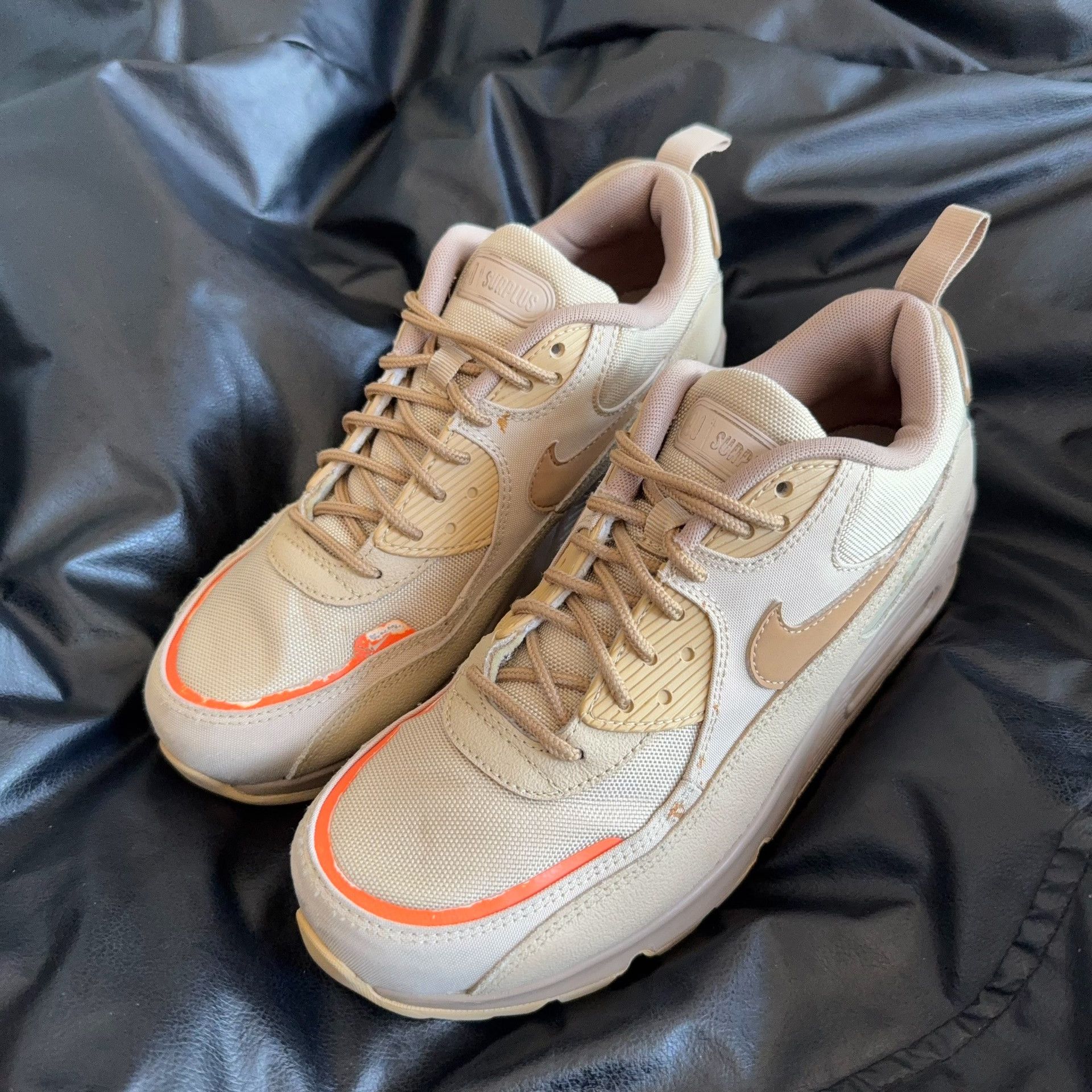 Nike Nike Lowtop Sneakers 41 Men Size US 8.5 / EU 41-42 - 1 Thumbnail