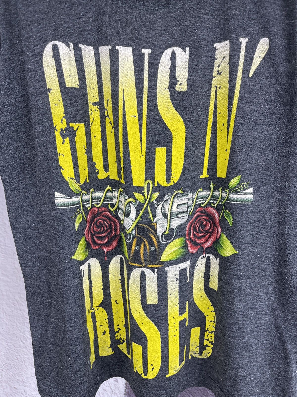 Band Tees Guns n’ Roses vintage y2k double side band tee shirt Size US S / EU 44-46 / 1 - 4 Thumbnail