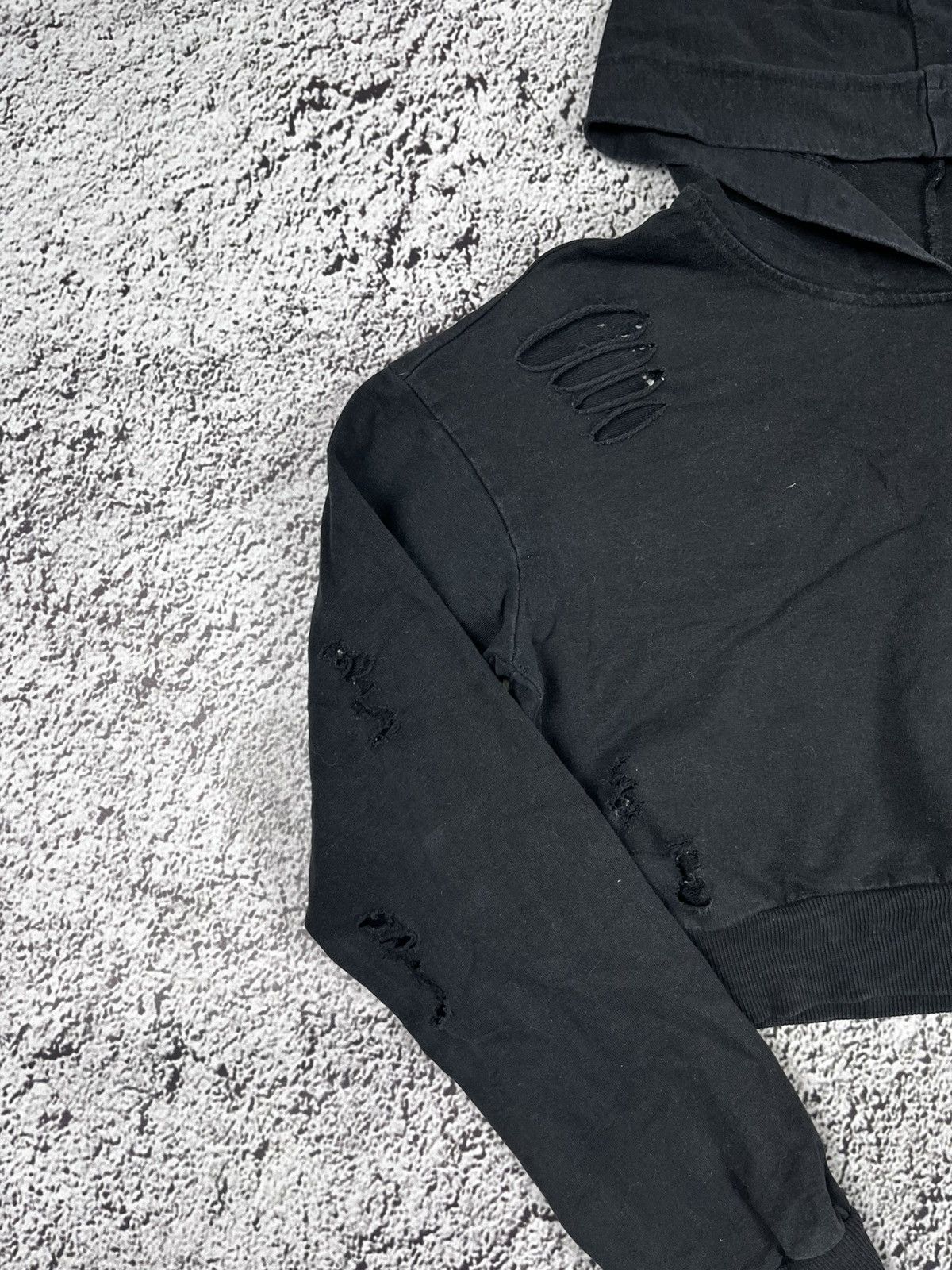 Vintage Vintage Y2K cropped ripped hoodie opium avantgarde style S Size S / US 4 / IT 40 - 5 Thumbnail