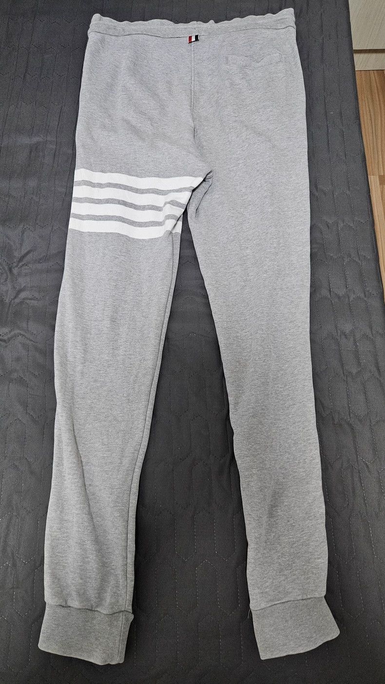Thom Browne Thom Browne size 3 Knitted tracksuits Size US 40 / EU 56 - 2 Thumbnail