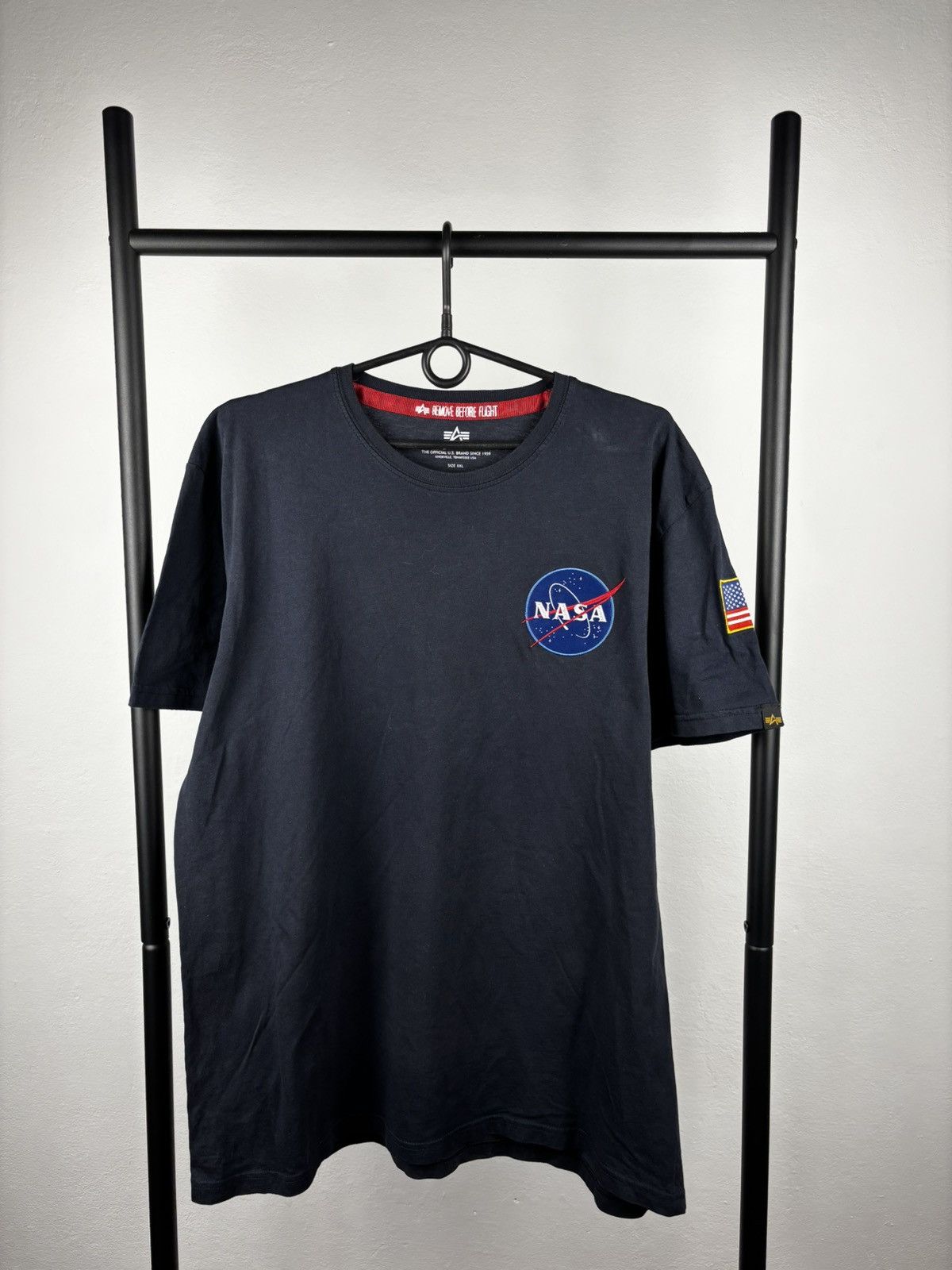Alpha Industries × NASA Alpha Industries x NASA size XXL Size US XXL / EU 58 / 5 - 1 Thumbnail