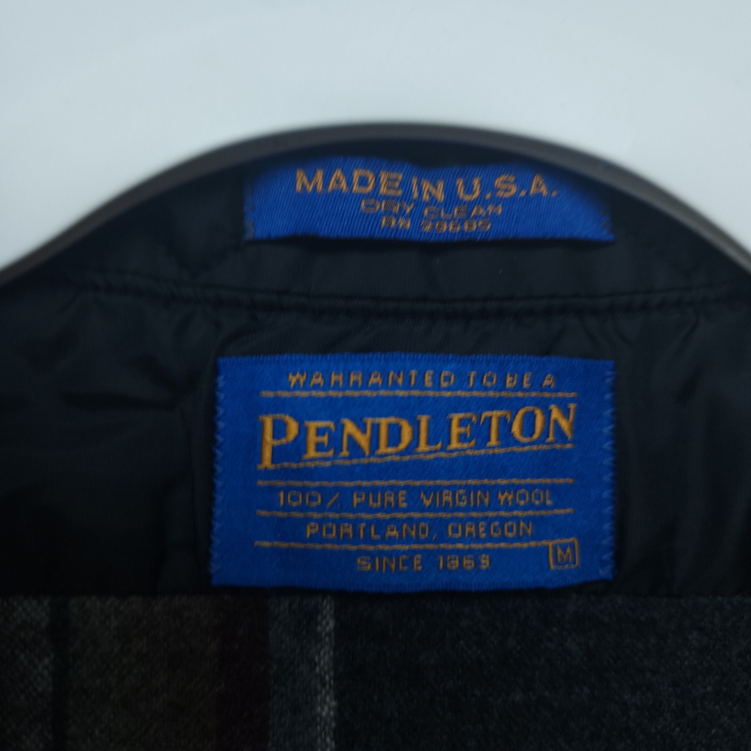 Pendleton × Vintage Vintage Pendleton 100% Virgin Wool Button Up Flannel Shirt Size US M / EU 48-50 / 2 - 3 Thumbnail