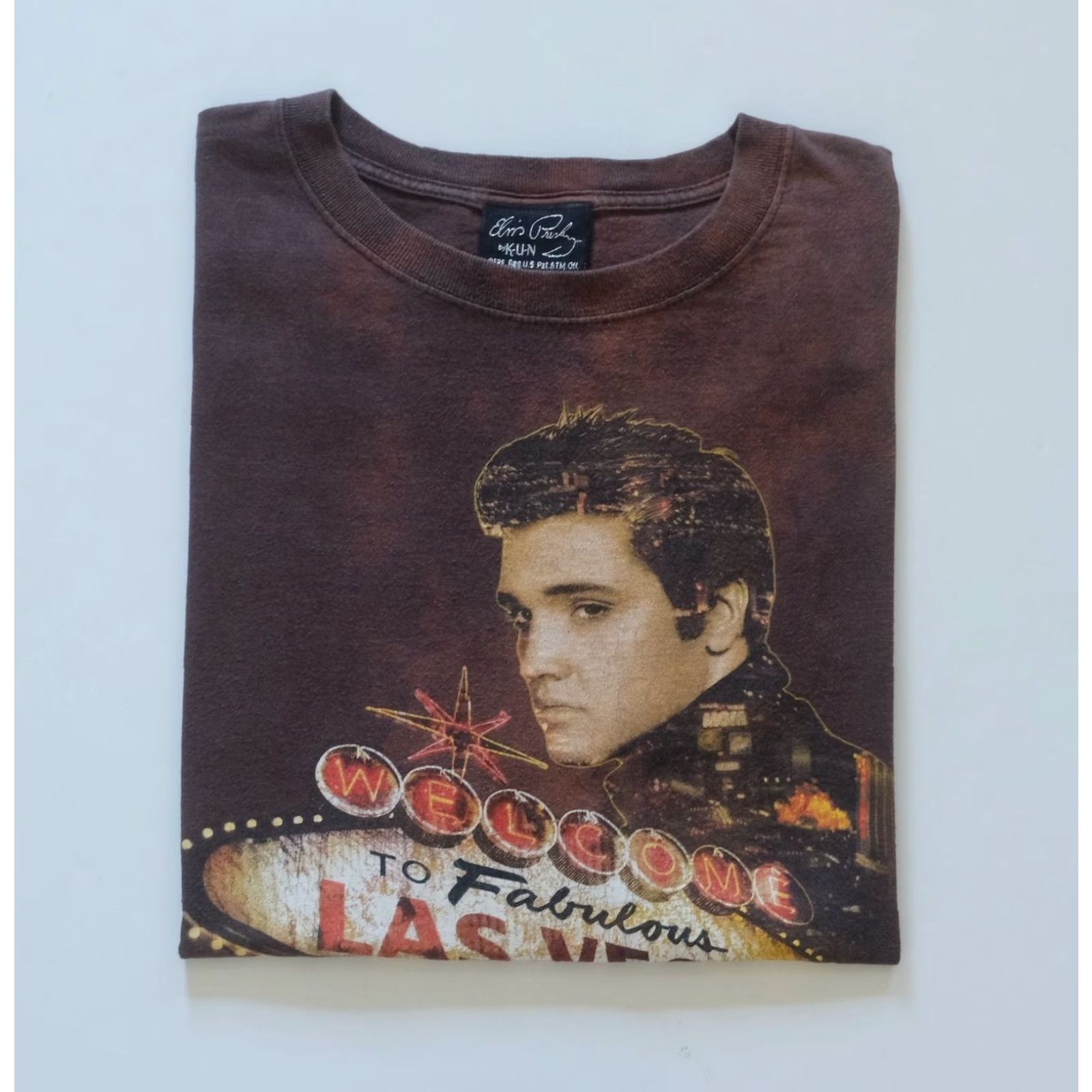 Vintage VINTAGE ELVIS PRESLEY T-SHIRT 90s Y2K DISTRESSED GRAPHIC BROWN MEN XL SZ XL ROCK TOUR BROWN T SHIRT Size US XL / EU 56 / 4 - 5 Thumbnail