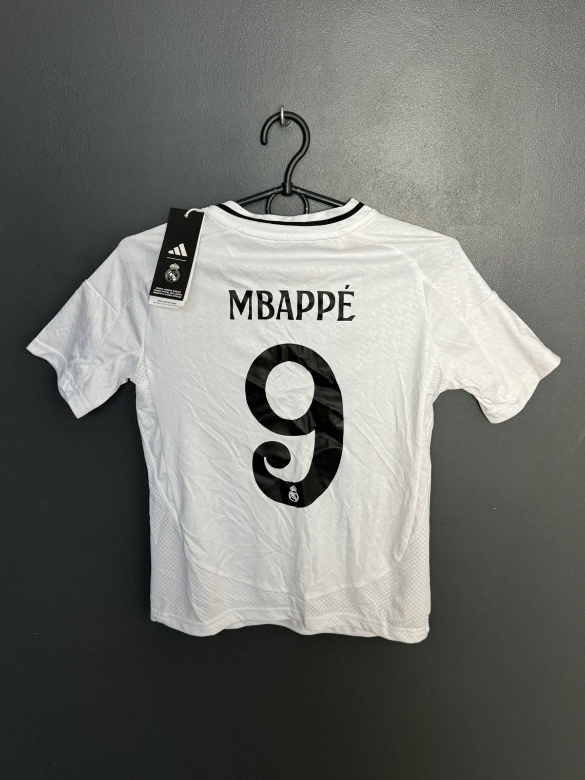 Adidas KIDS New Real Madrid 24/25 Home Mbappe Football Jersey Size US XS / EU 42 / 0 - 1 Thumbnail