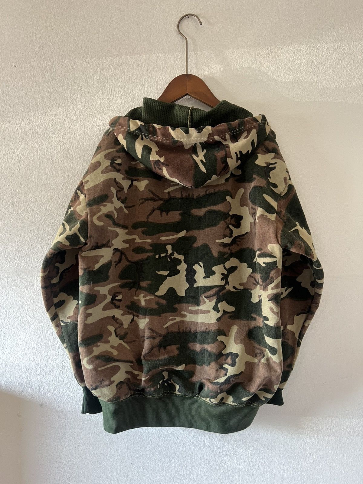 Vintage Vintage 80s Thermal Lined Camo Hoodie Zip Up Distressed ERD Size US M / EU 48-50 / 2 - 10 Thumbnail