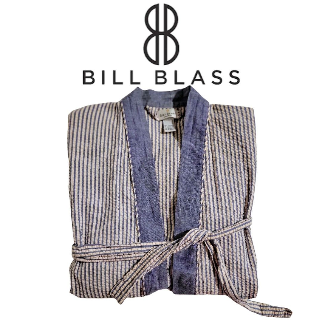 Bill Blass Bill Blass Lightweight Blue White Seersucker Cotton Robe Size ONE SIZE - 1 Thumbnail