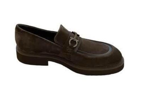 Salvatore Ferragamo Fiorello Suede Gancini Buckle Loafer Size US 10 / EU 43 - 6 Thumbnail