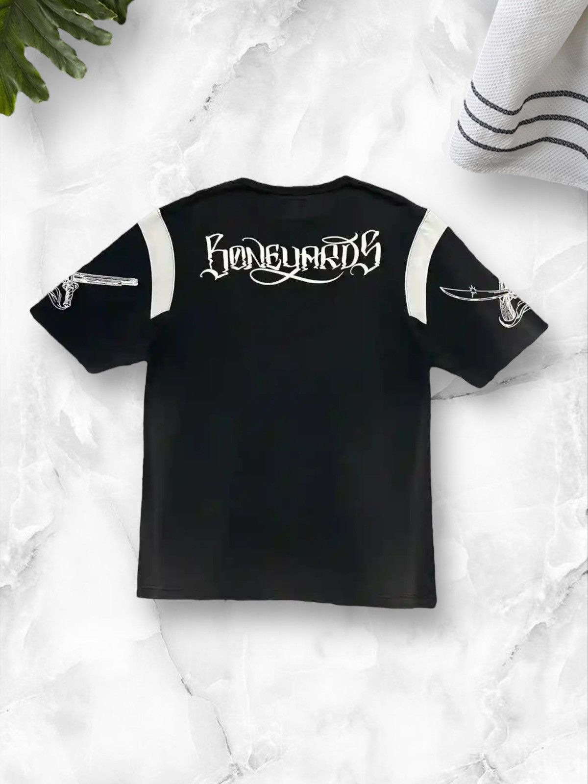 Neighborhood × Stussy × Vintage Vintage Stussy X Neighborhood Boneyards Sun Faded Tshirt Size US M / EU 48-50 / 2 - 1 Thumbnail