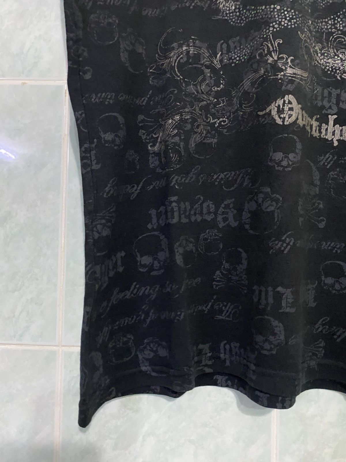 Japanese Brand Japan Ivanhoe High Life Skull Overprint Gothic Style Tshirt Size US L / EU 52-54 / 3 - 5 Thumbnail