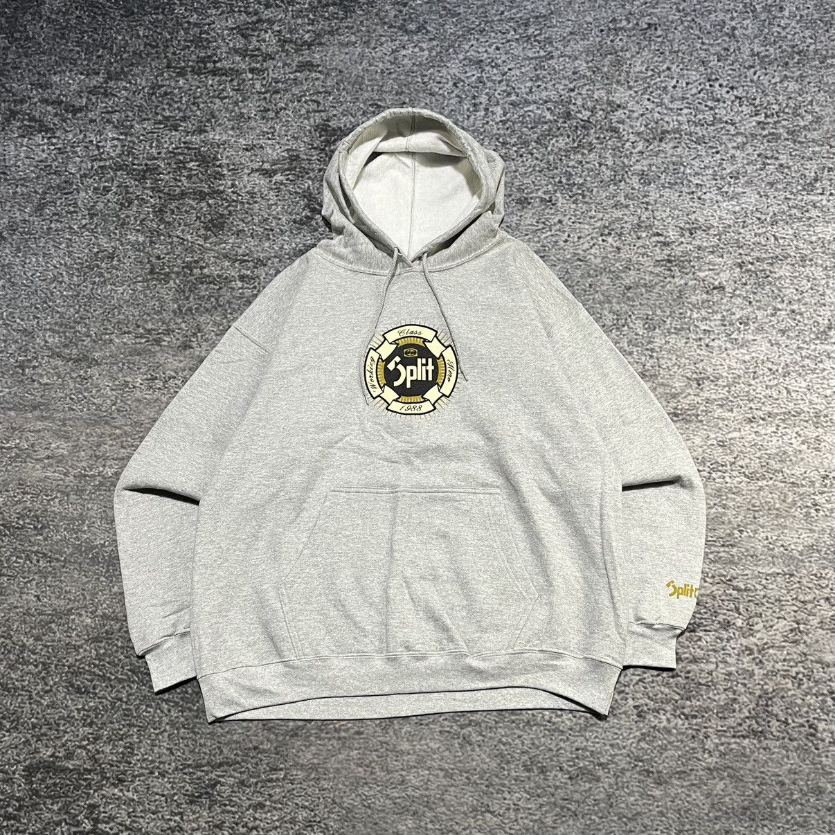Vintage Y2K Split Skateboard Grunge Hoodie Sweatshirt Large