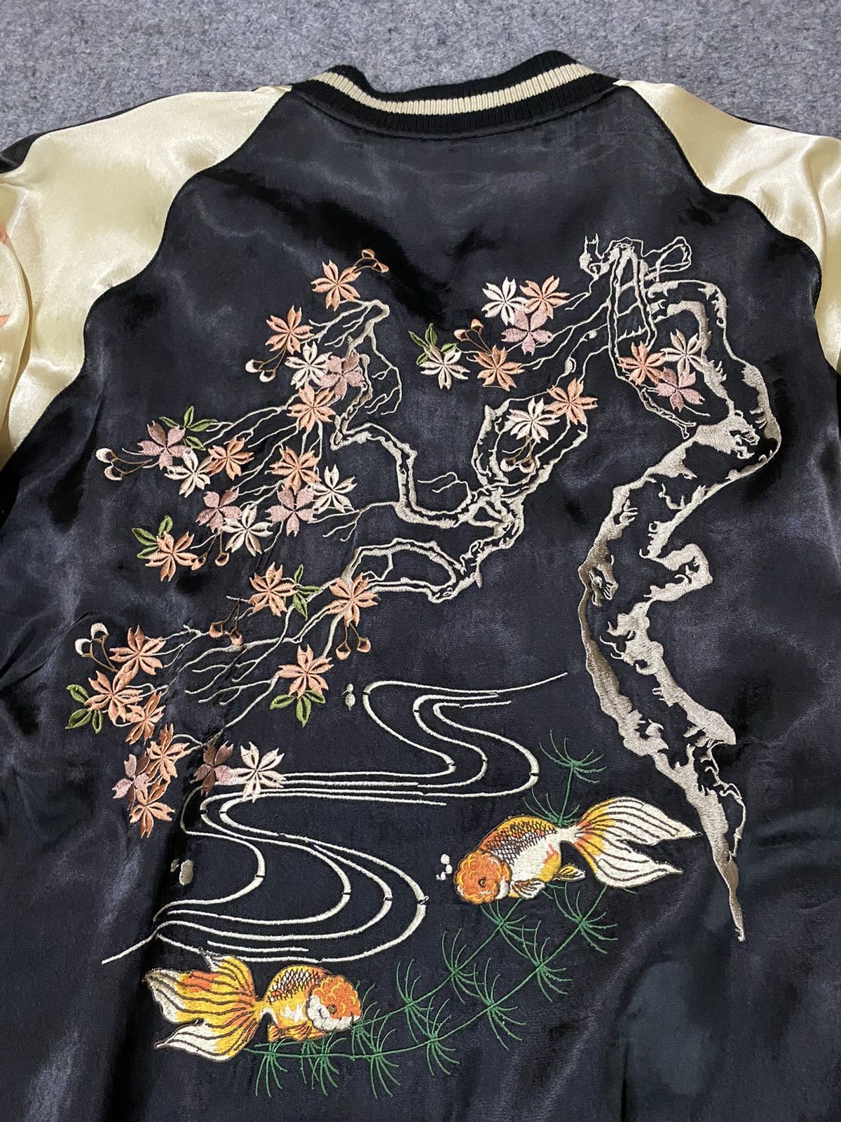 Japanese Brand Vintage Sukajan Koi Embroidery Souvenir Jacket Size US L / EU 52-54 / 3 - 5 Thumbnail