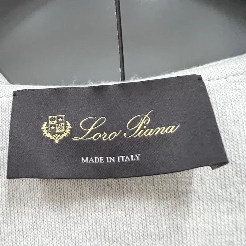 Loro Piana Loro Piana Grey Hooded Jacket with Drawstring Cuffs Size M / US 6-8 / IT 42-44 - 3 Thumbnail