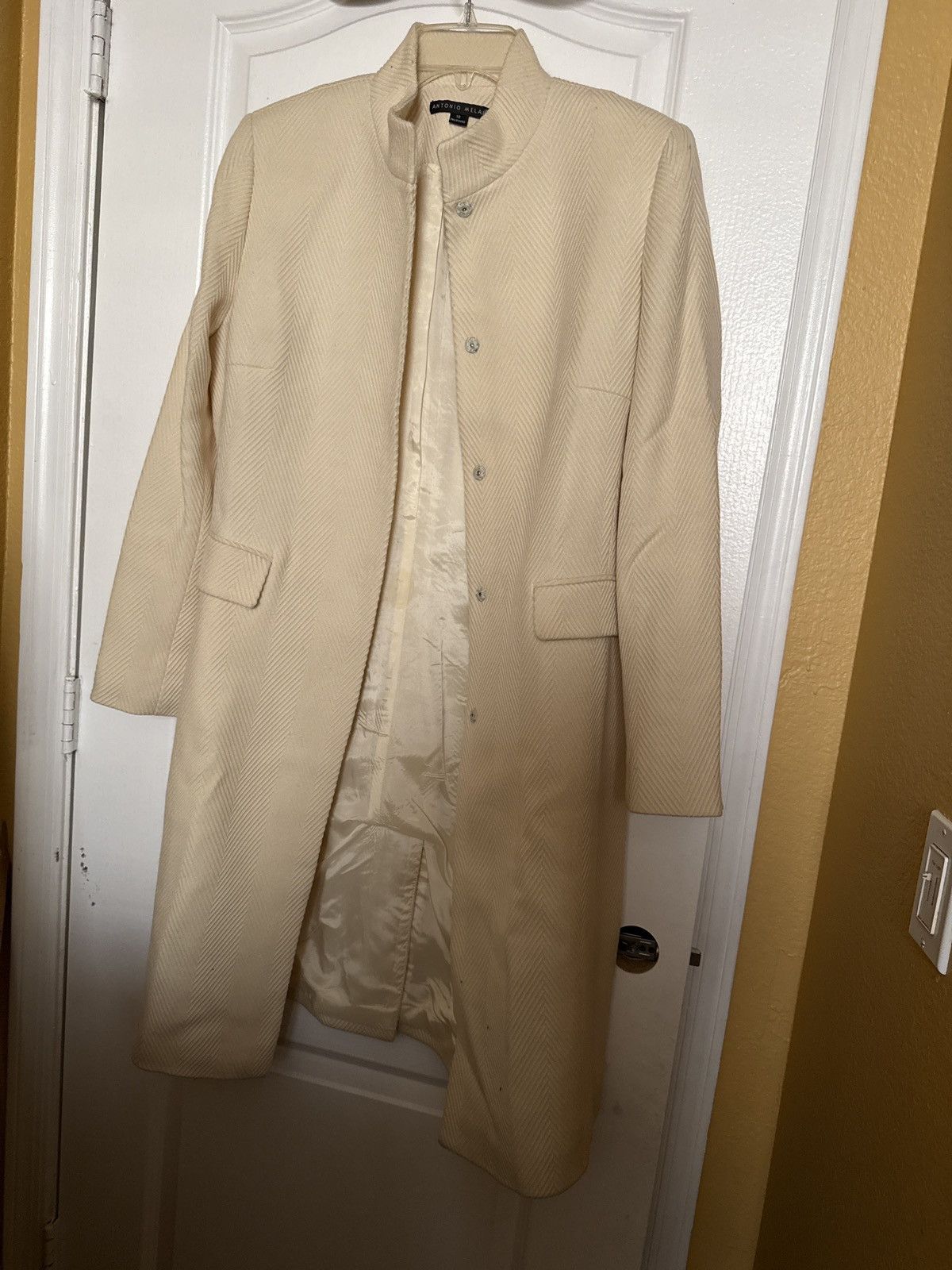 Other Antonio Melani Cream Coat Size L / US 10 / IT 46 - 4 Thumbnail