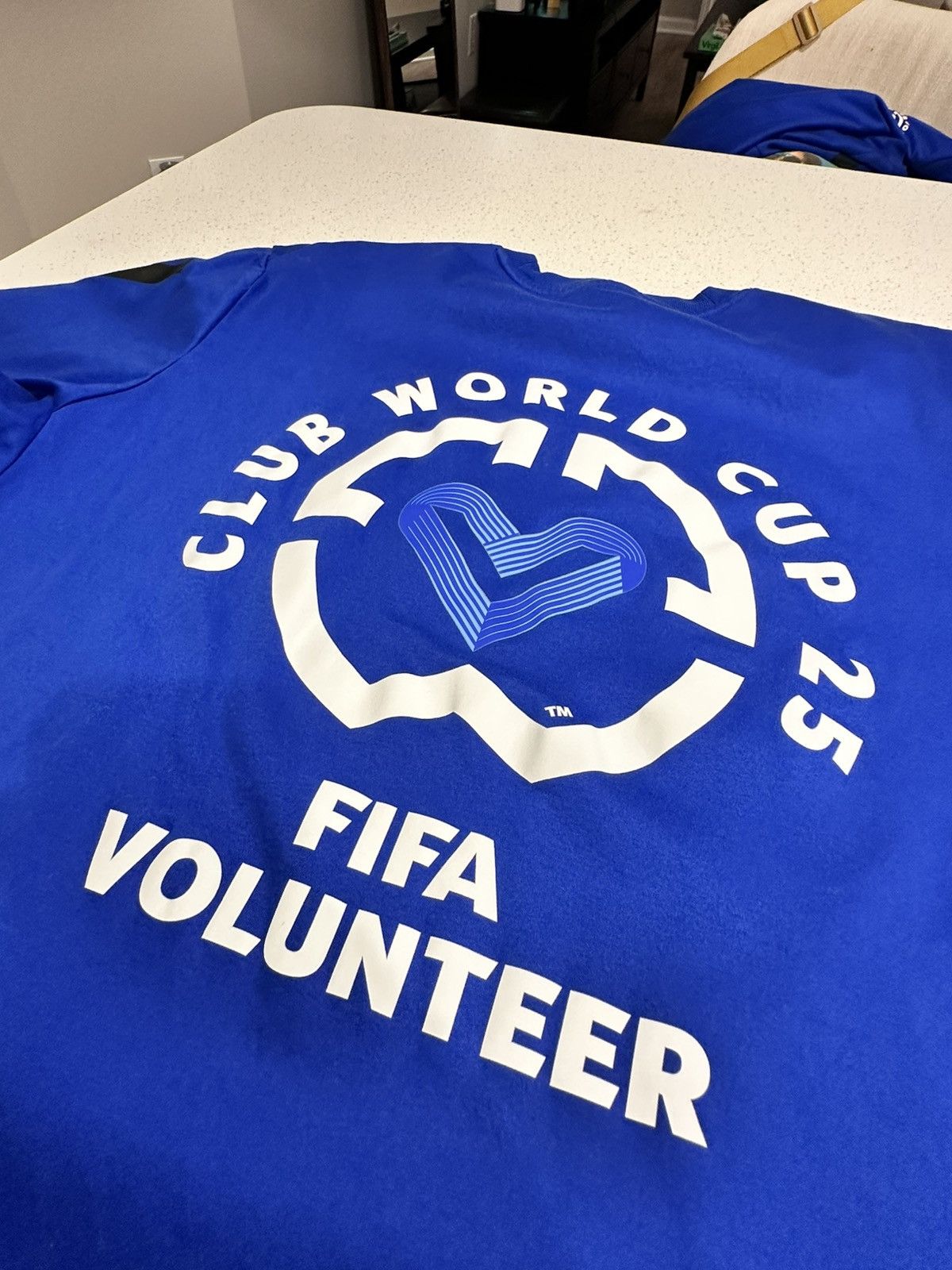 Adidas Adidas FIFA Club World Cup Volunteers Tshirt Size Large Size US L / EU 52-54 / 3 - 3 Thumbnail