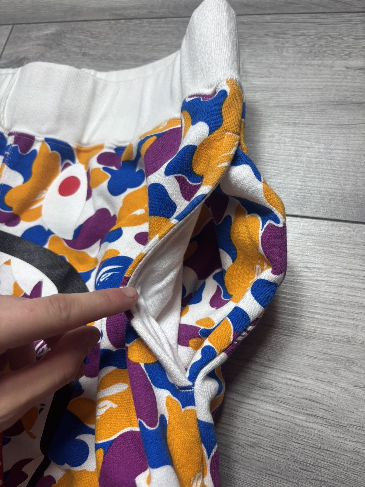 Bape Bape LA store camo joggers Size US 32 / EU 48 - 8 Thumbnail