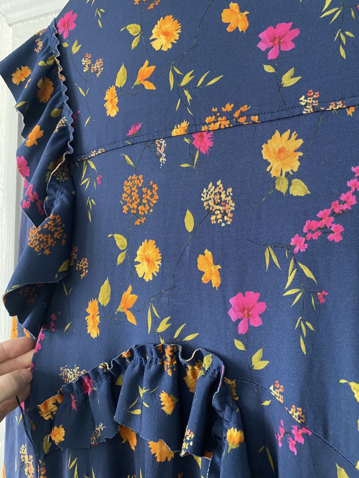 Vetements Vetements FW17 Distressed floral dress runway Size S / US 4 / IT 40 - 16 Thumbnail