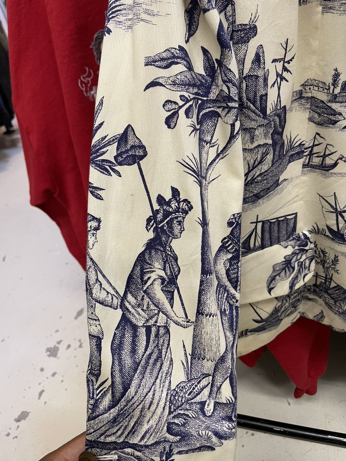 Valentino × Vintage Valentino Oliver Full Print Blazer Size S / US 4 / IT 40 - 2 Thumbnail