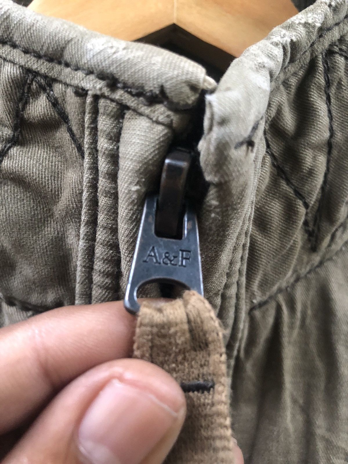 Abercrombie & Fitch Vintage Abercrombie & Fitch Harrison Army Fullzipper Jacket Size US S / EU 44-46 / 1 - 6 Thumbnail