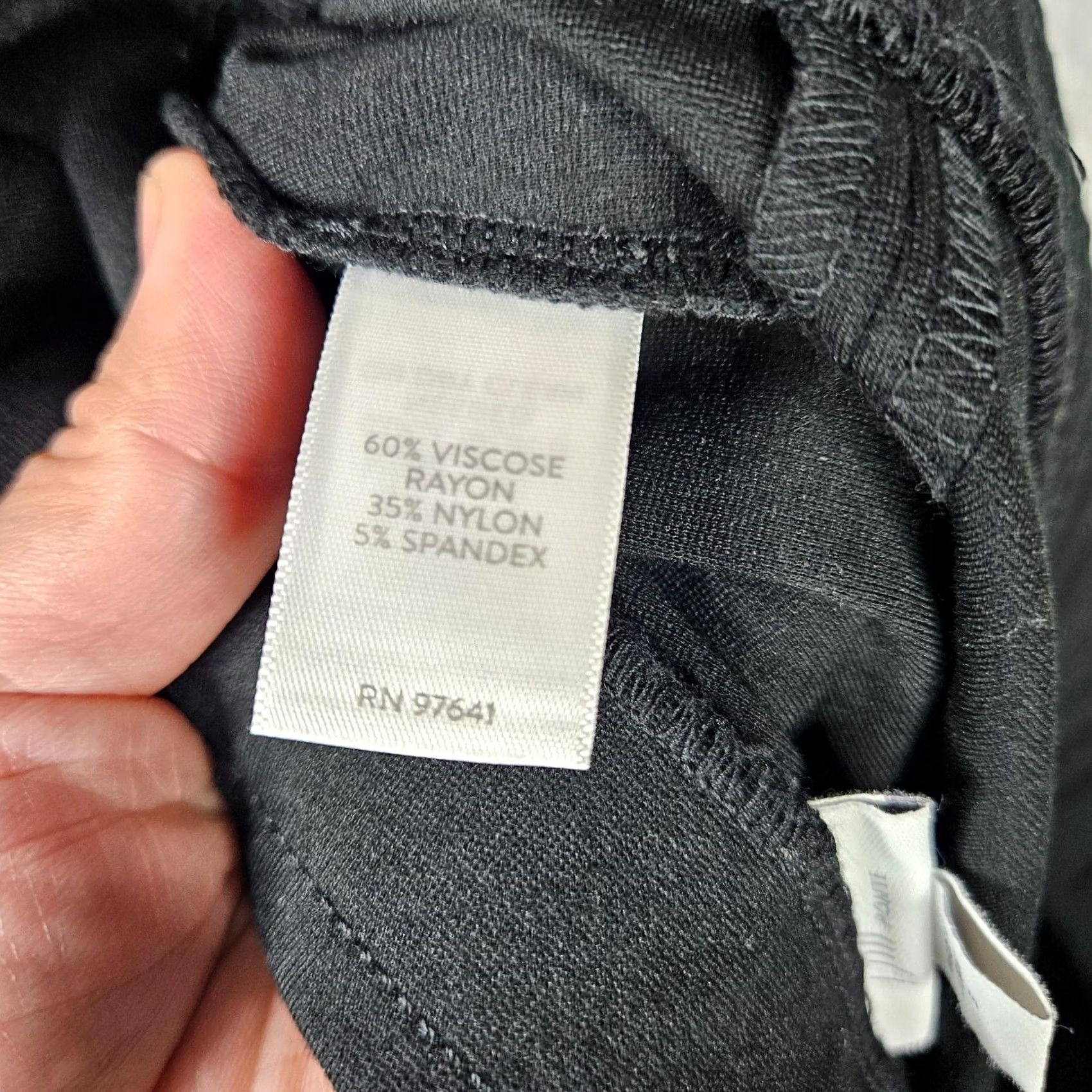 J. Jill J.JILL Black Pencil Skirt Zipper Front Womens S Glove/All Seasons Style A-Line Short Rise Mid (No N/A) Size 28" / US 6 / IT 42 - 2 Thumbnail