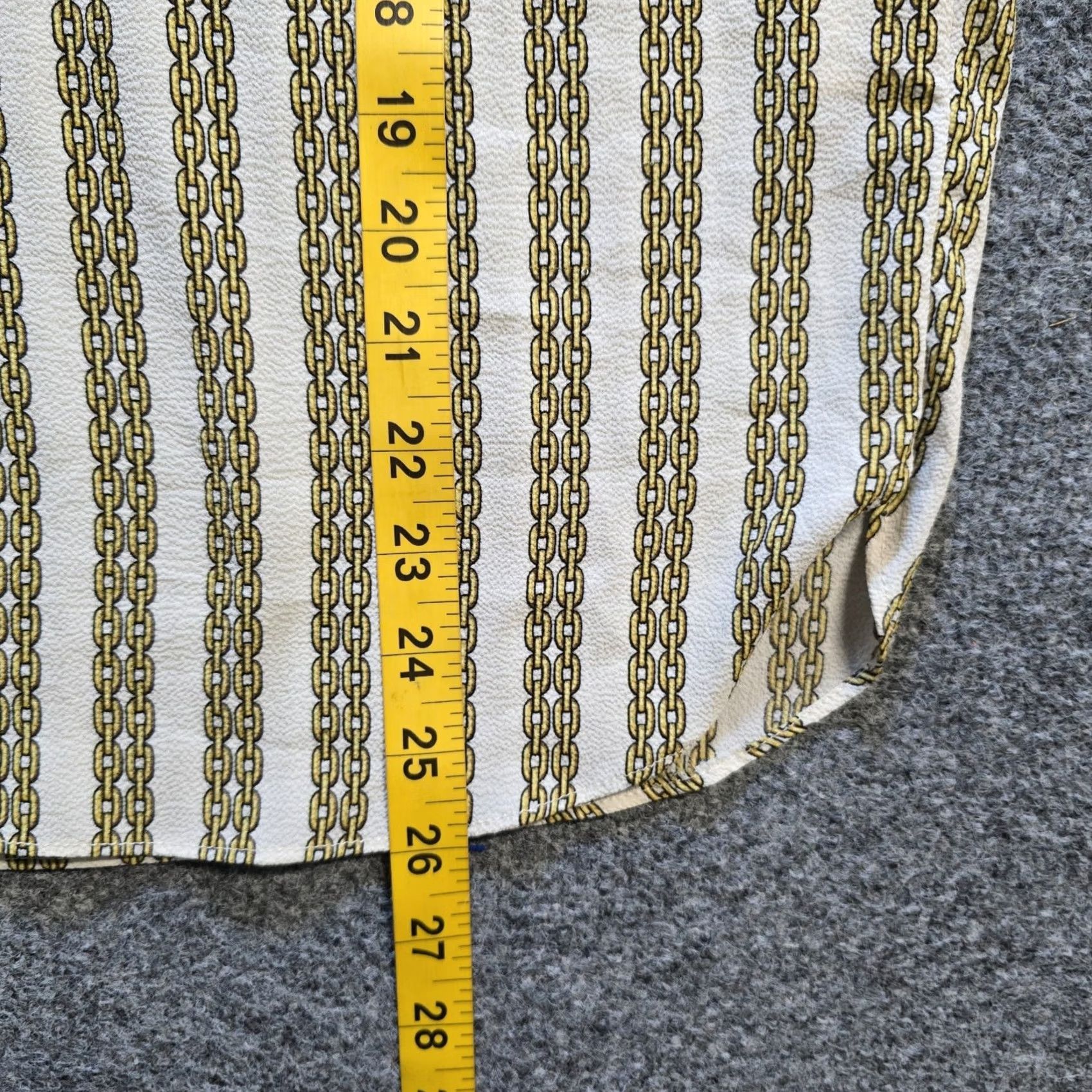 Michael Kors Michael Kors Top Womens Size L White Yellow Chain Link Texture V Neck Casual Blouse Regular Sleeve 3/4 Lightweight Polyester White Womens Size L / US 10 / IT 46 - 6 Thumbnail