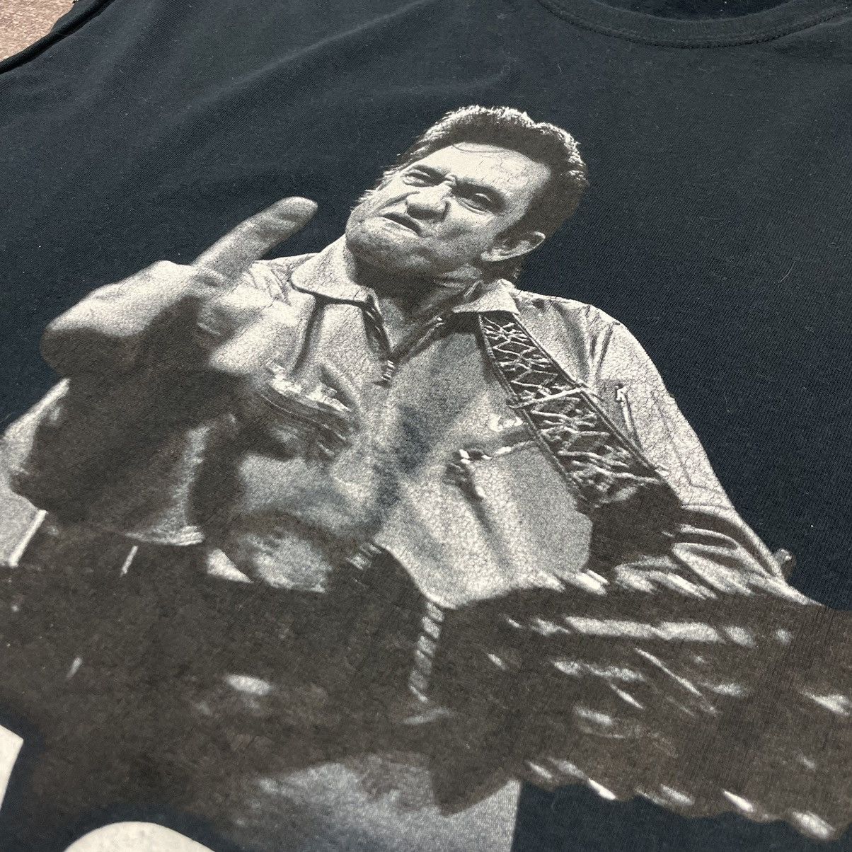 Vintage Gildan Jonny Cash 2009 T Shirt Size US XL / EU 56 / 4 - 6 Thumbnail