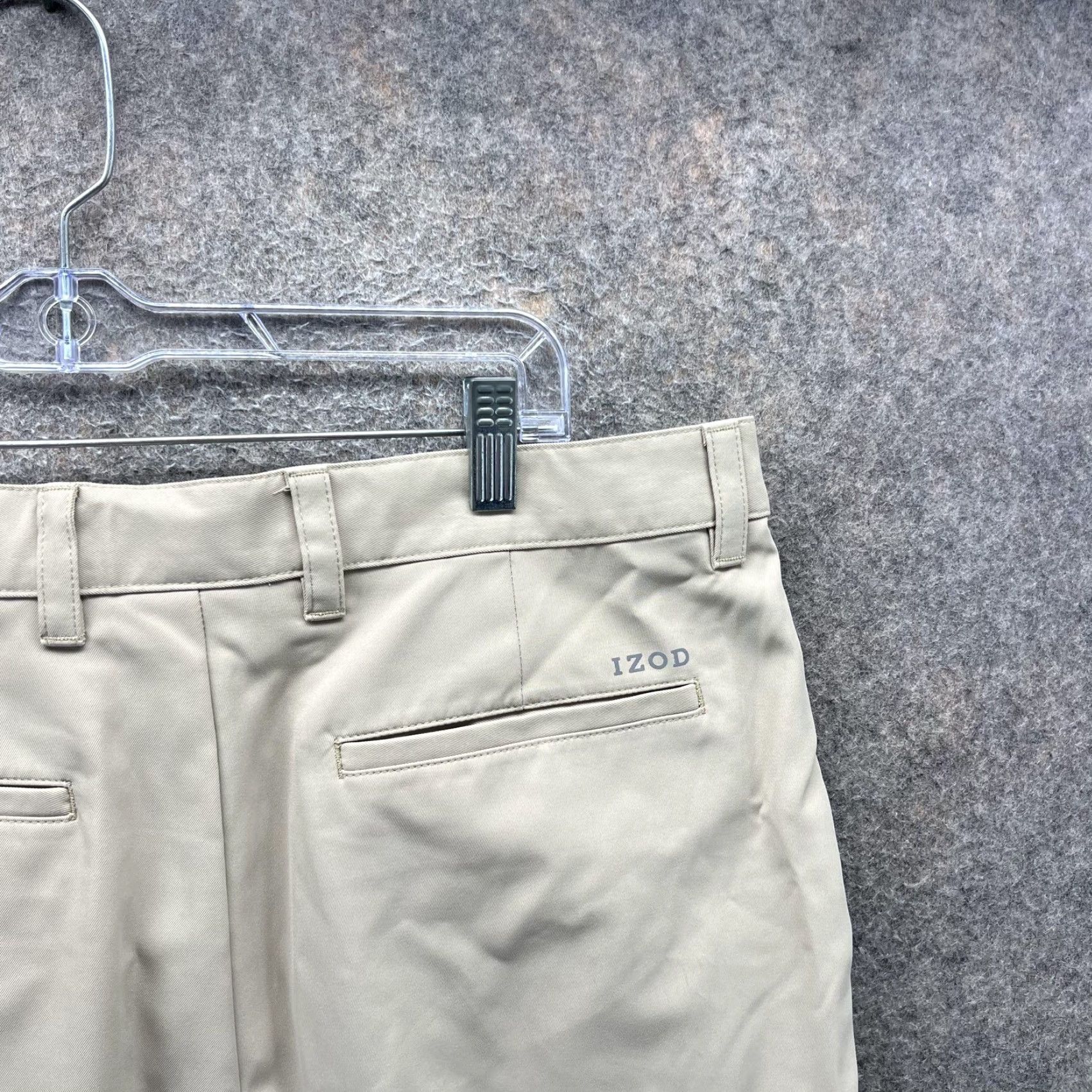 Izod IZOD Golf Shorts Mens 32 Beige Twill Chino Performance 10 Inseam Casual Size US 32 / EU 48 - 6 Thumbnail
