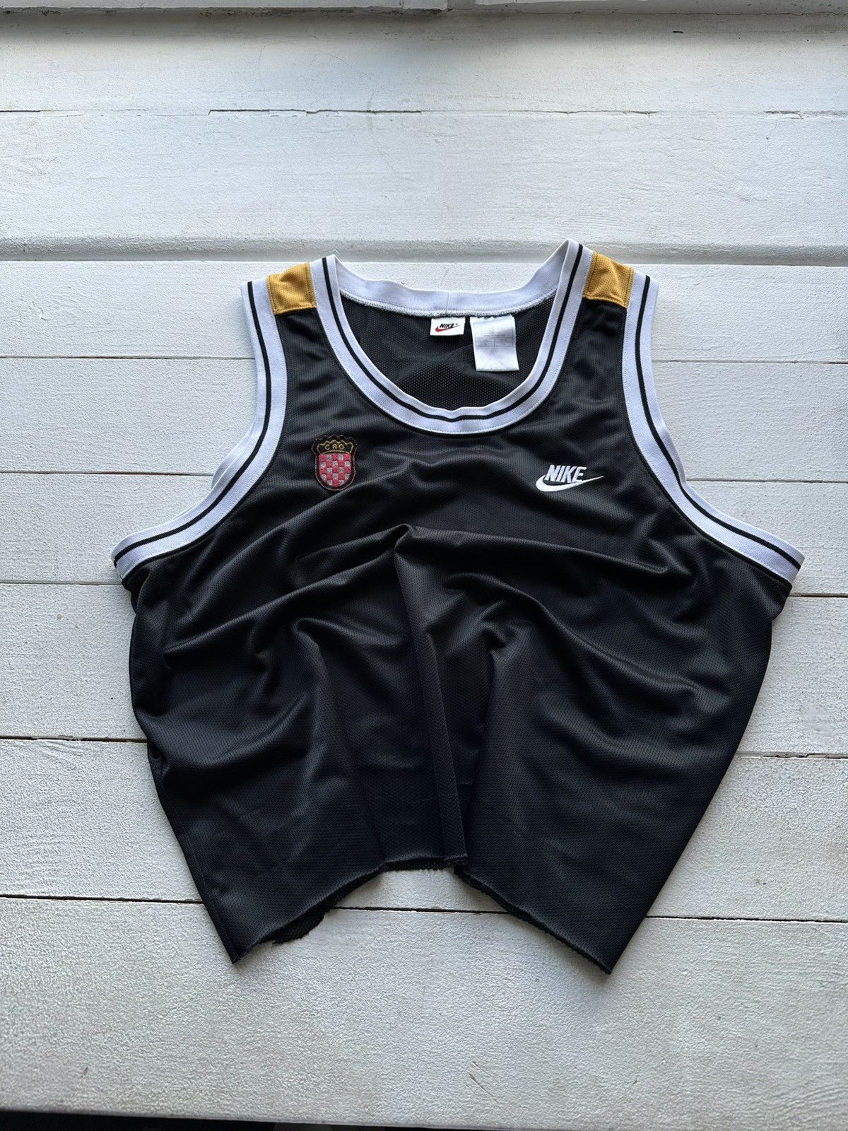 Nike × Vintage 🚨RARE NIKE TANK JERSEY CRO CROATIA CROPPED SPORTSWEAR Size US XL / EU 56 / 4 - 1 Thumbnail