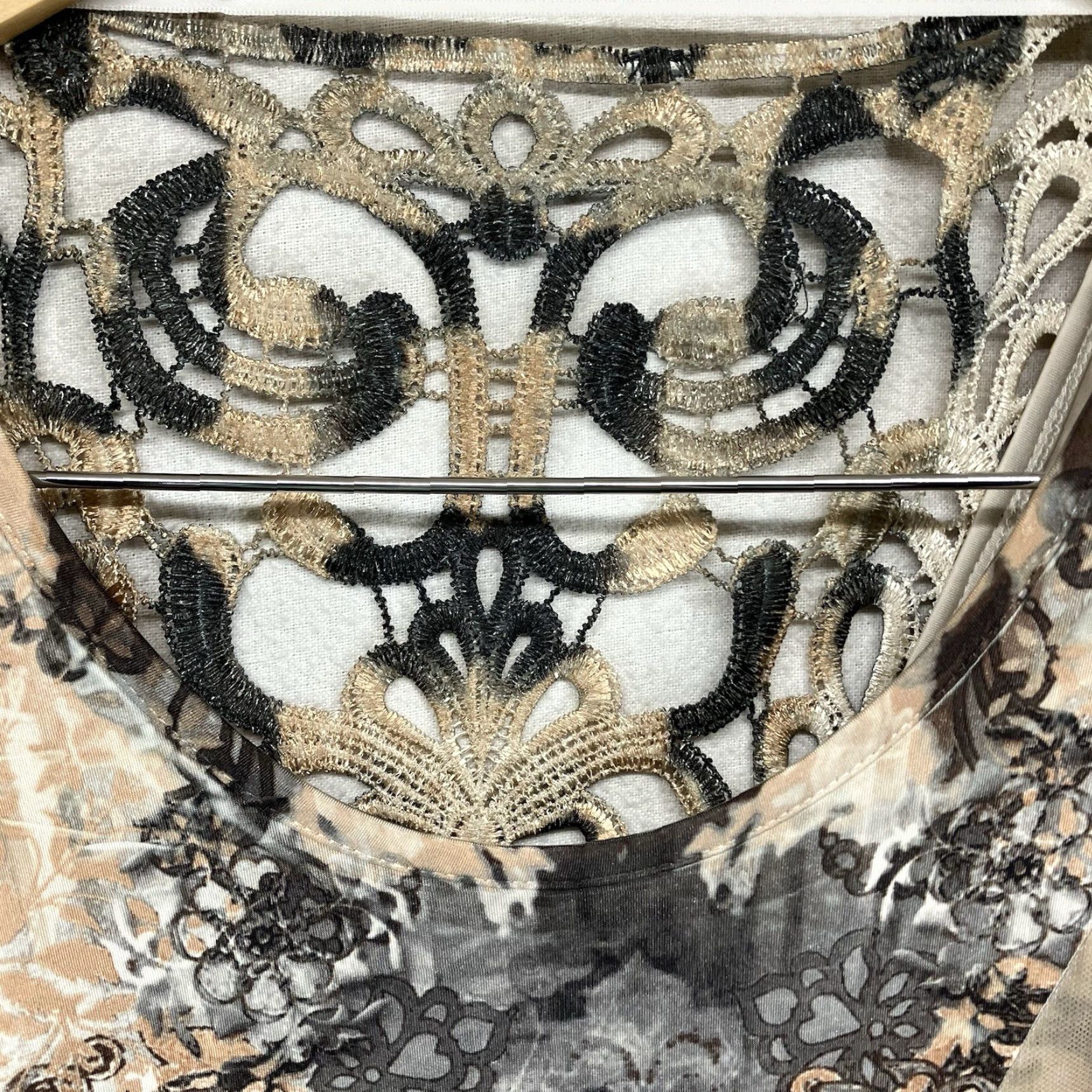 Vintage UNITY WORLD WEAR Blouse S Womens Beige V-Neck Flutter Sleeve Embroidered Lace Back Tunic 90s Fairy Gothic Vintage Size S / US 4 / IT 40 - 5 Thumbnail