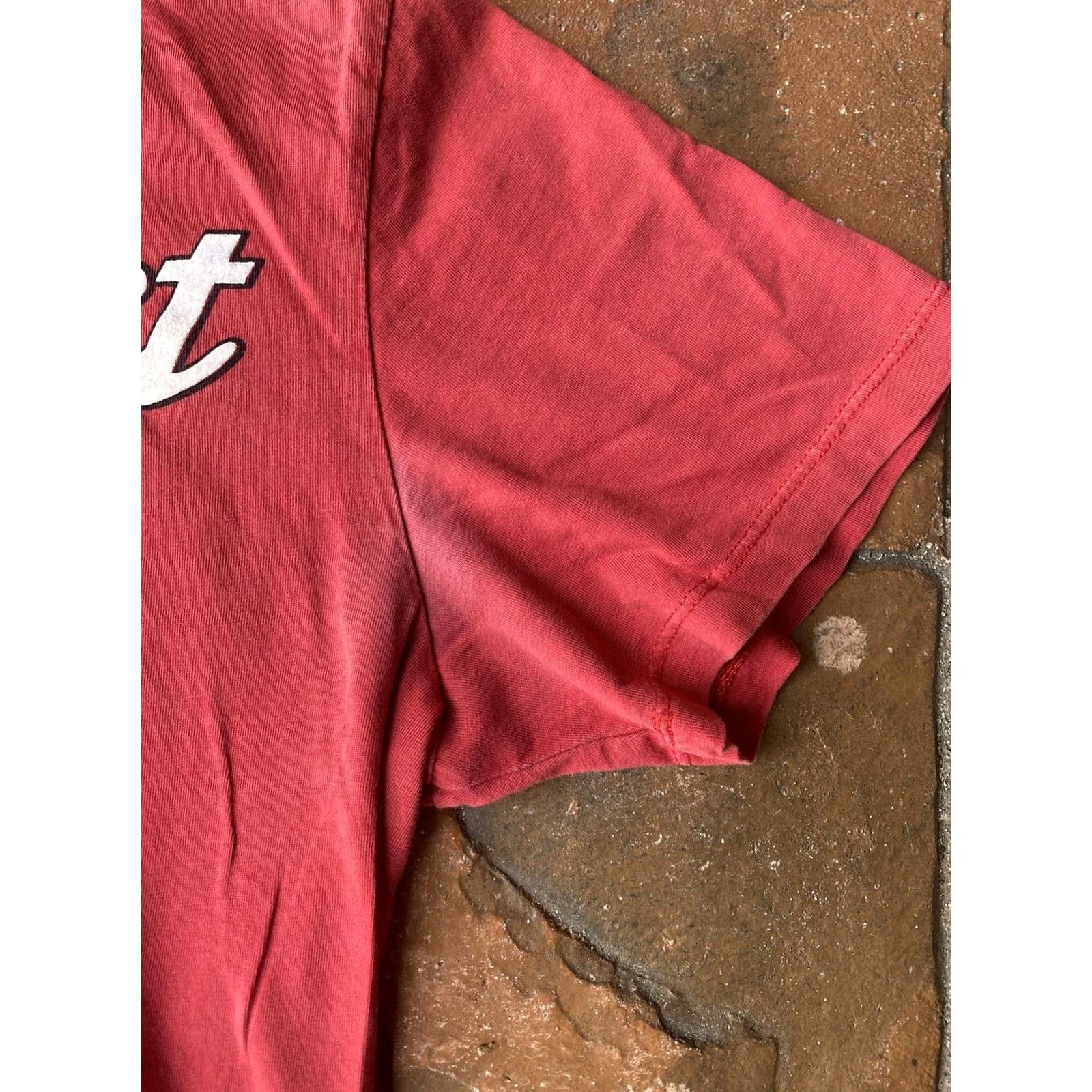 Diesel VINTAGE Diesel Tiger Wings T-Shirt Medium Red Size US M / EU 48-50 / 2 - 5 Thumbnail