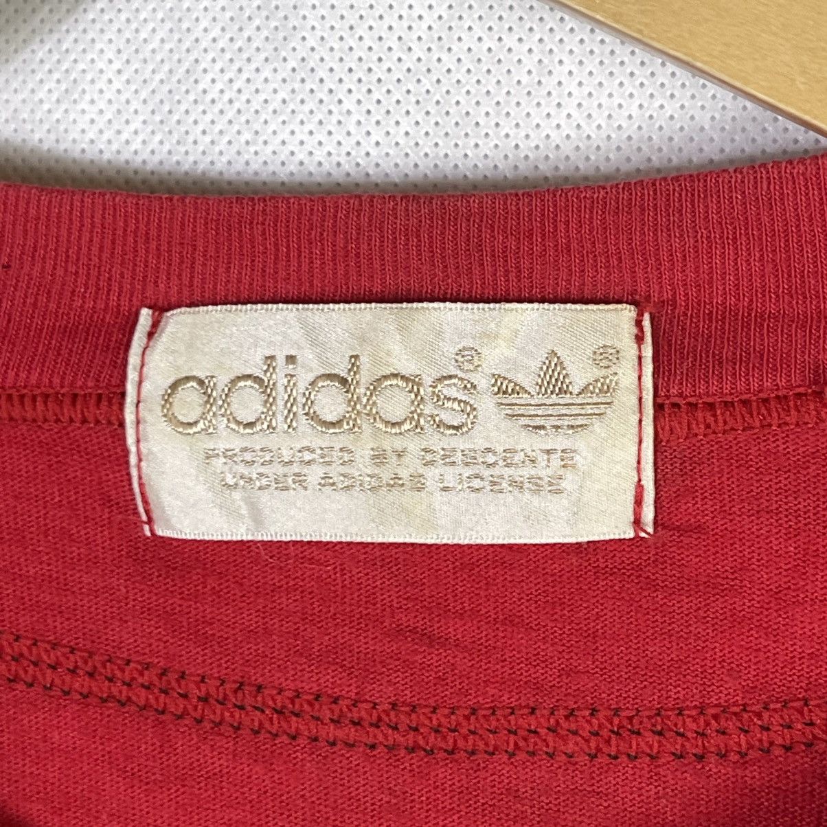 Adidas × RUN DMC × Vintage Vintage 90s Adidas Trefoil with Mesh Lining Tshirt Size US L / EU 52-54 / 3 - 6 Thumbnail