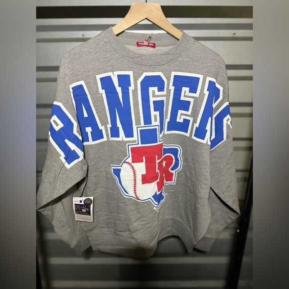 Mitchell & Ness NWT MITCHELL & NESS WOMEN’S MLB FLEECE CREWNECK SWEATER SZ L Size L / US 10 / IT 46 - 1 Thumbnail