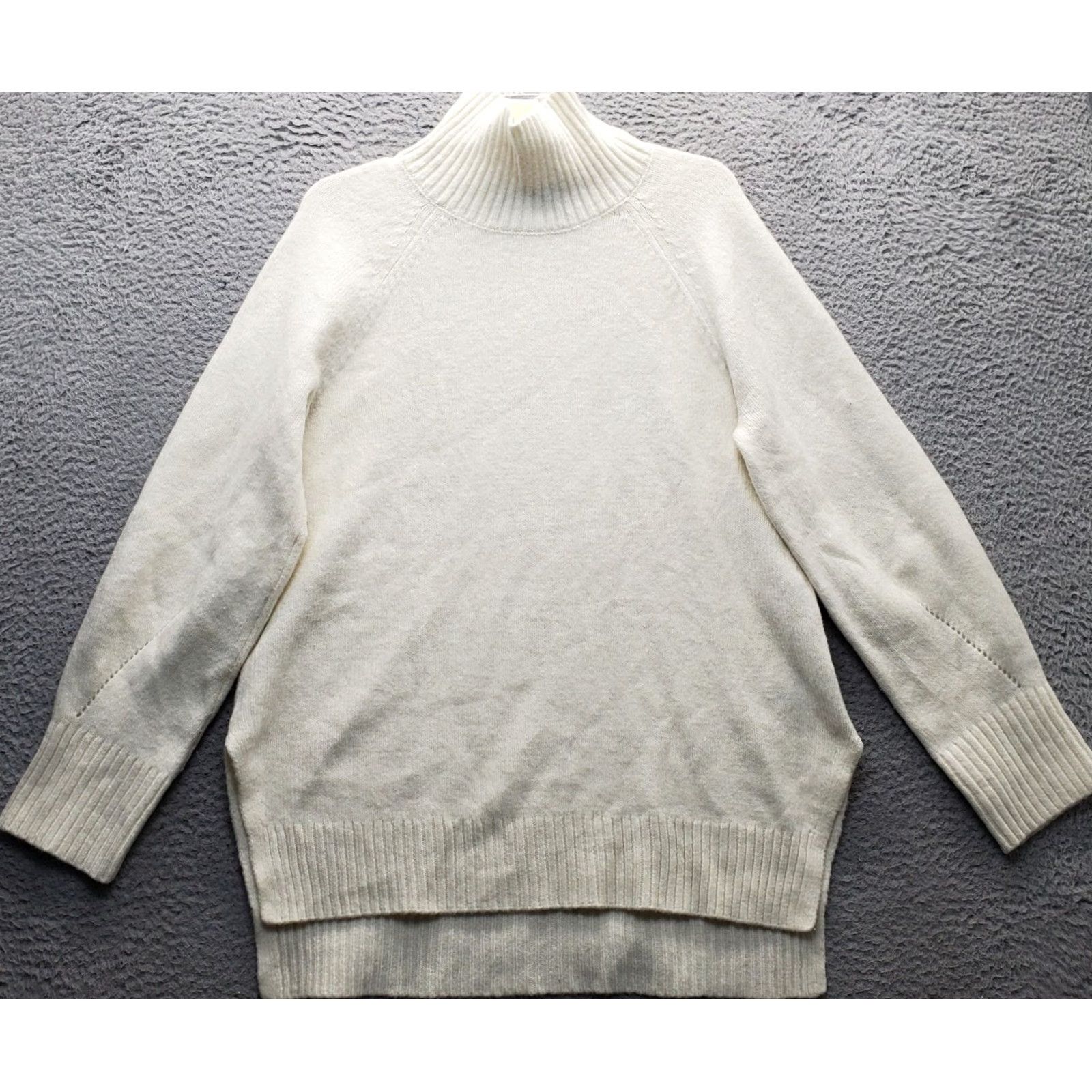 Calvin Klein Calvin Klein Sweater Womens XL Raglan Sleeve Turtle Neck Knit Tan High Low Shirt Size XL / US 12-14 / IT 48-50 - 2 Thumbnail