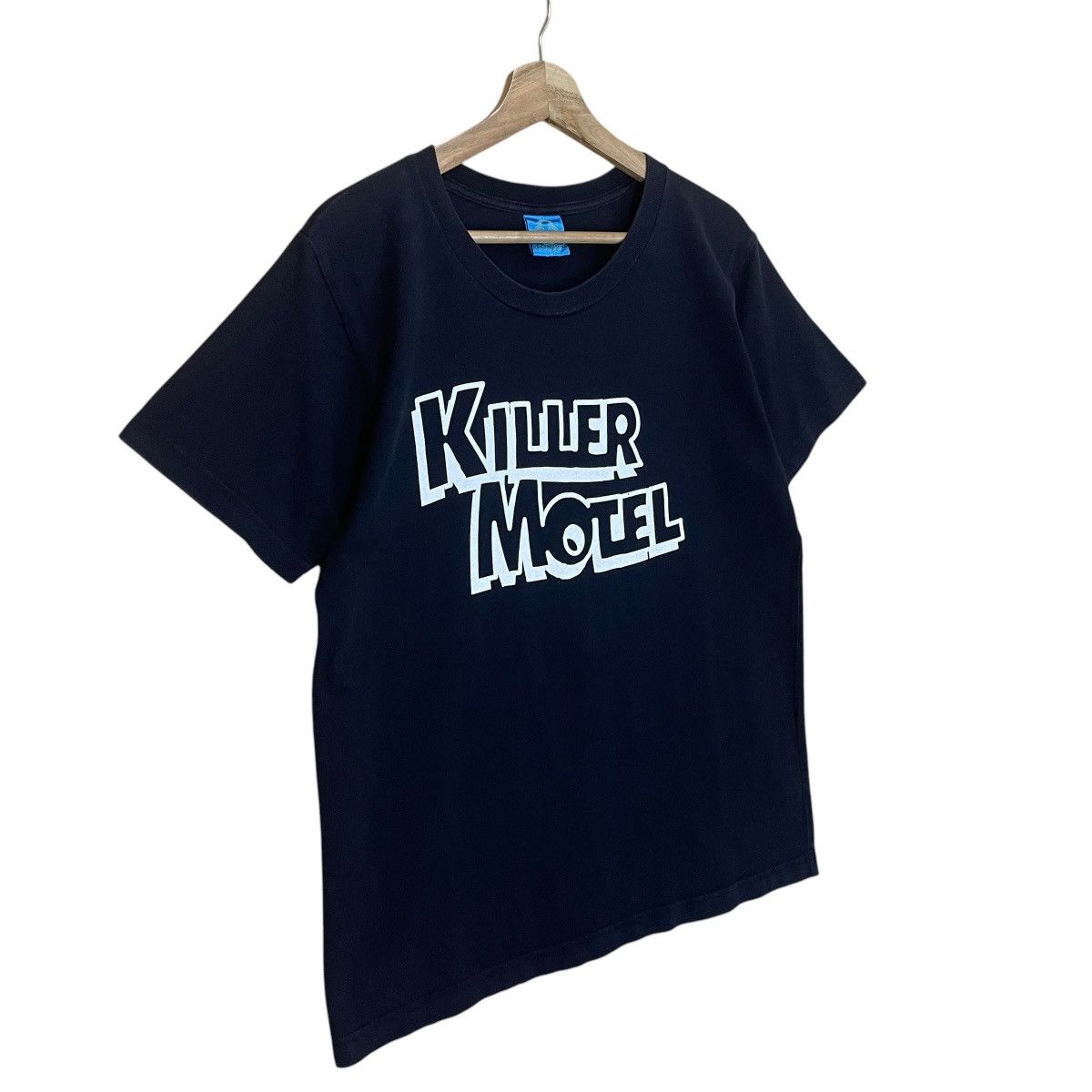 Japanese Brand Killer Motel Big Logo Shortsleeve Tee Size US M / EU 48-50 / 2 - 2 Thumbnail