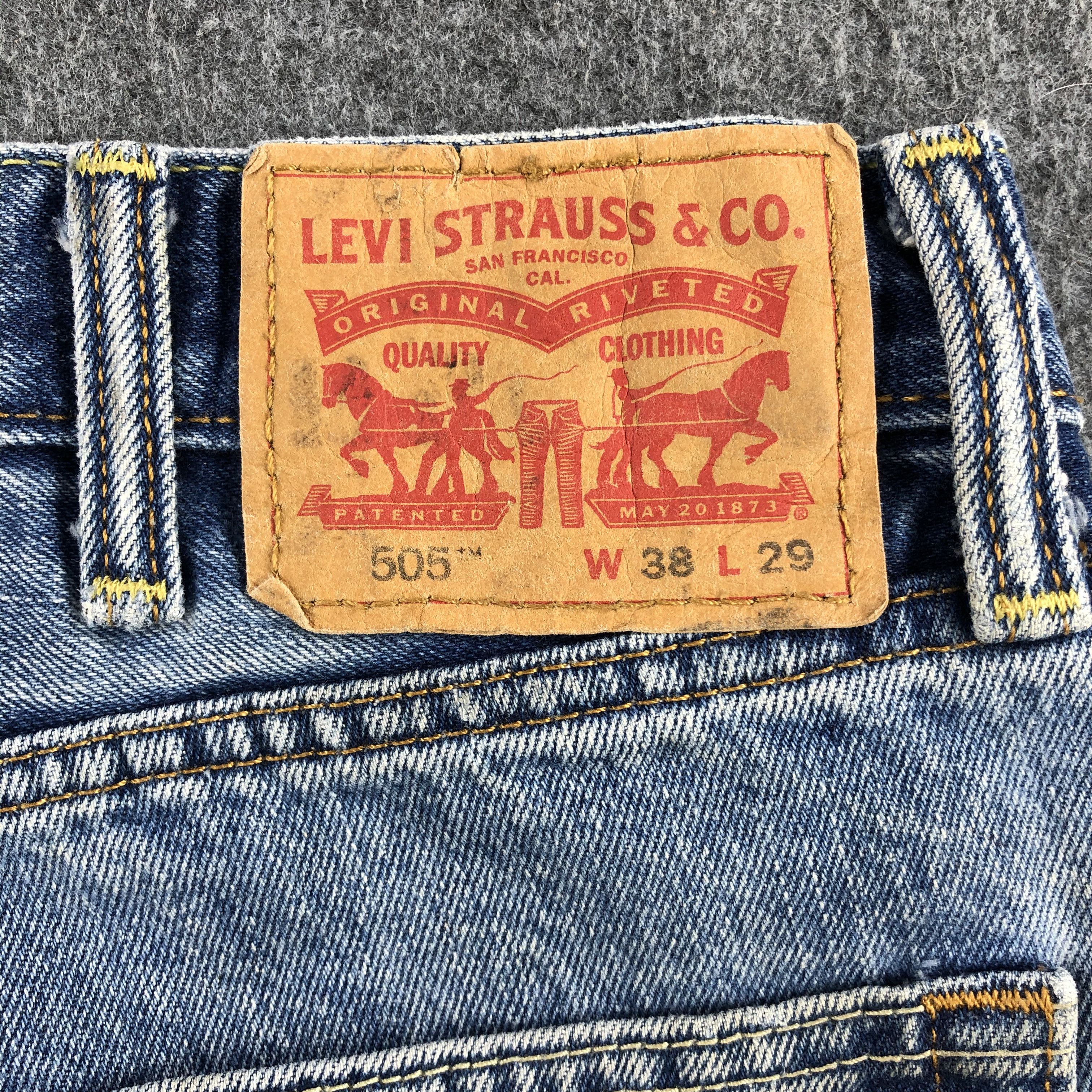 Levi's Vintage Blue Wash Levis 505 Jeans-J1716 Size US 39 - 5 Thumbnail