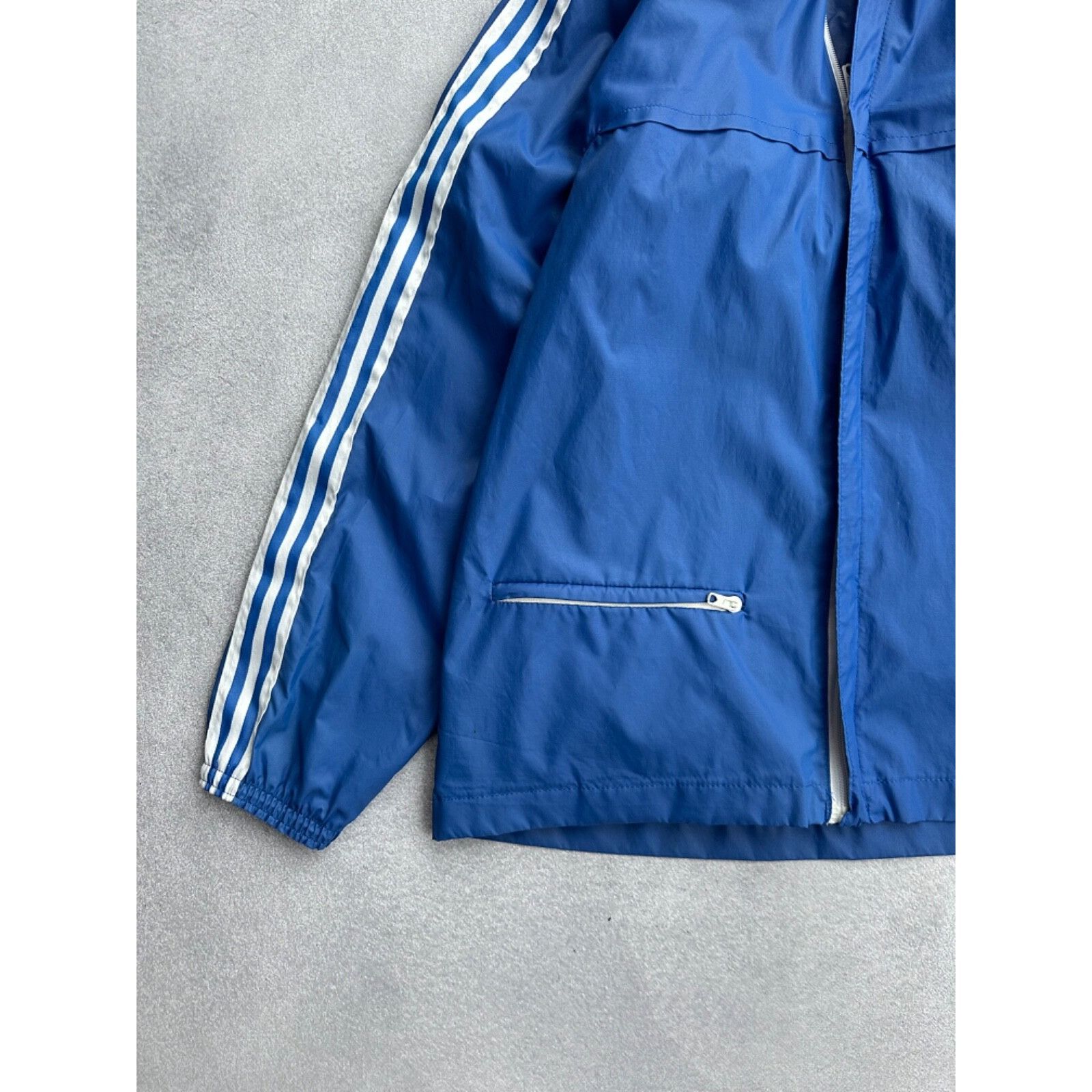 Adidas VTG Adidas Ventex Nylon Navy Striped Jacket Size US M / EU 48-50 / 2 - 5 Thumbnail