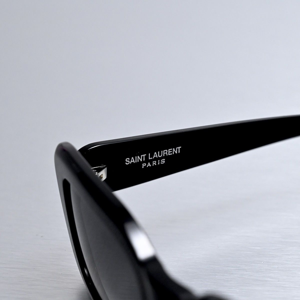 Saint Laurent Paris SAINT LAURENT SL M130 SUNGLASSES Size ONE SIZE - 4 Thumbnail