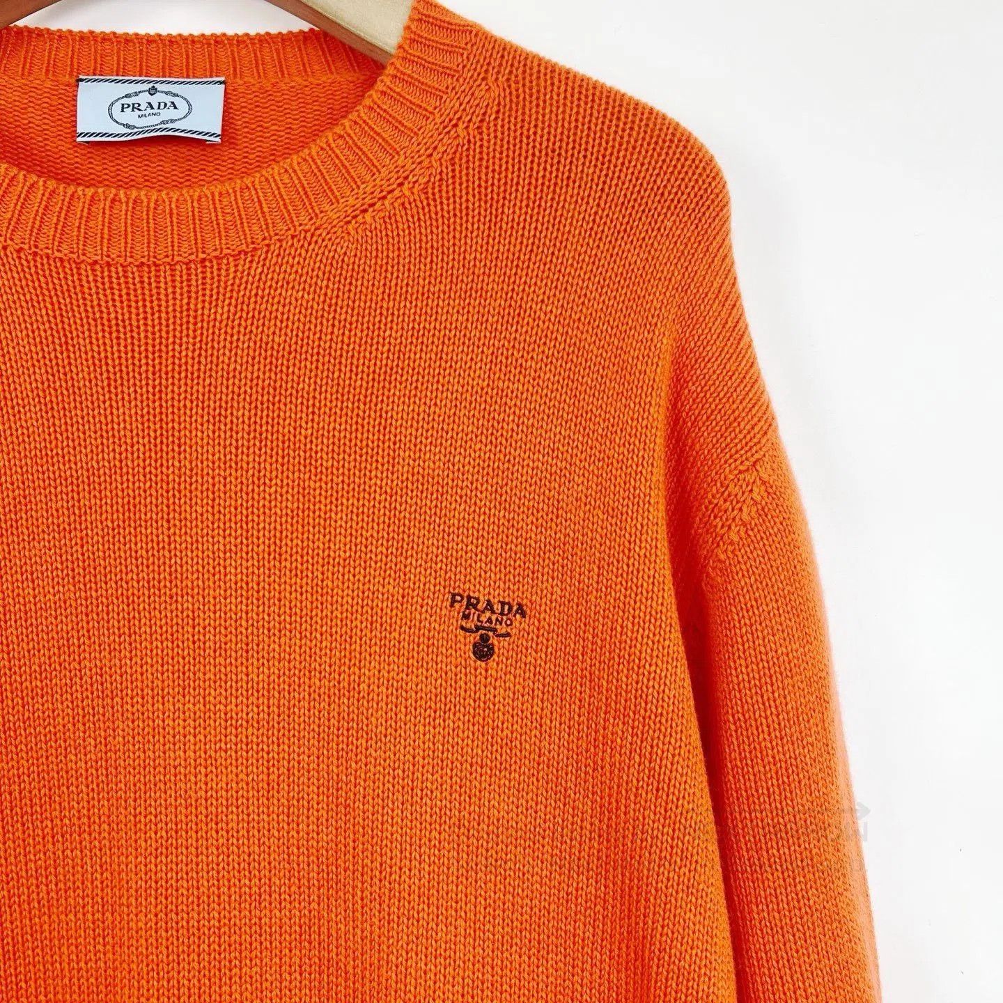 Prada Prada Orange Cashmere Knit Logo Sweater. Size M / US 6-8 / IT 42-44 - 5 Thumbnail