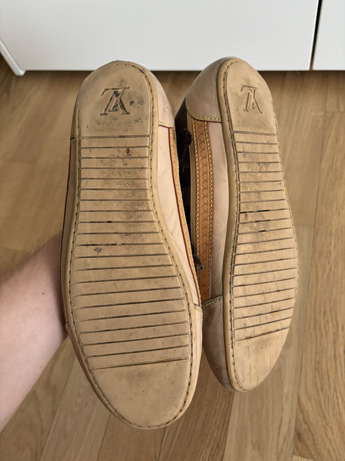 Louis Vuitton Louis Vuitton Sneakers in 43 Size US 9.5 / EU 42-43 - 4 Thumbnail