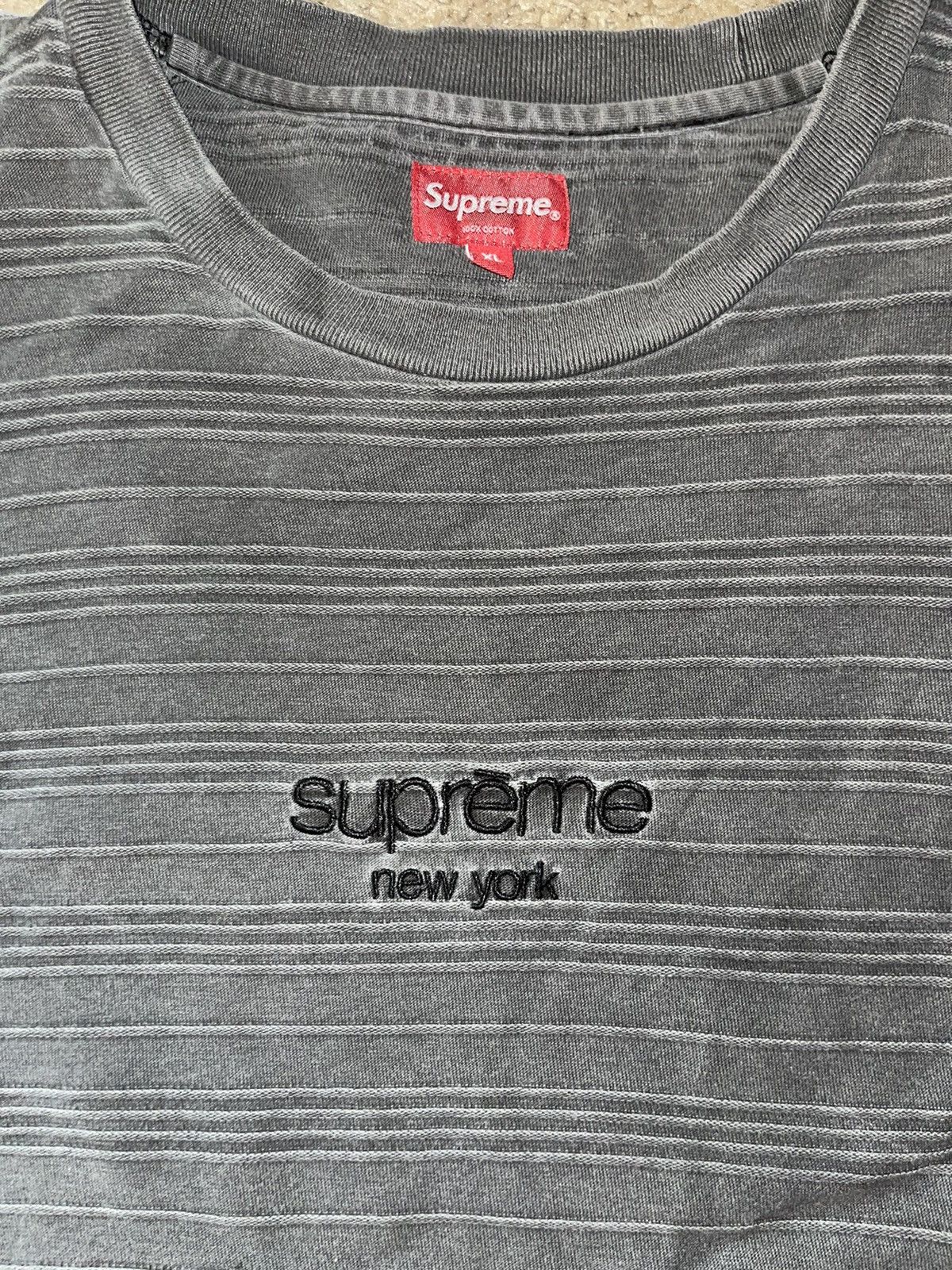 Supreme FW16 Raised Stripe Supreme Long Sleeve Tee XL Size US XL / EU 56 / 4 - 1 Thumbnail