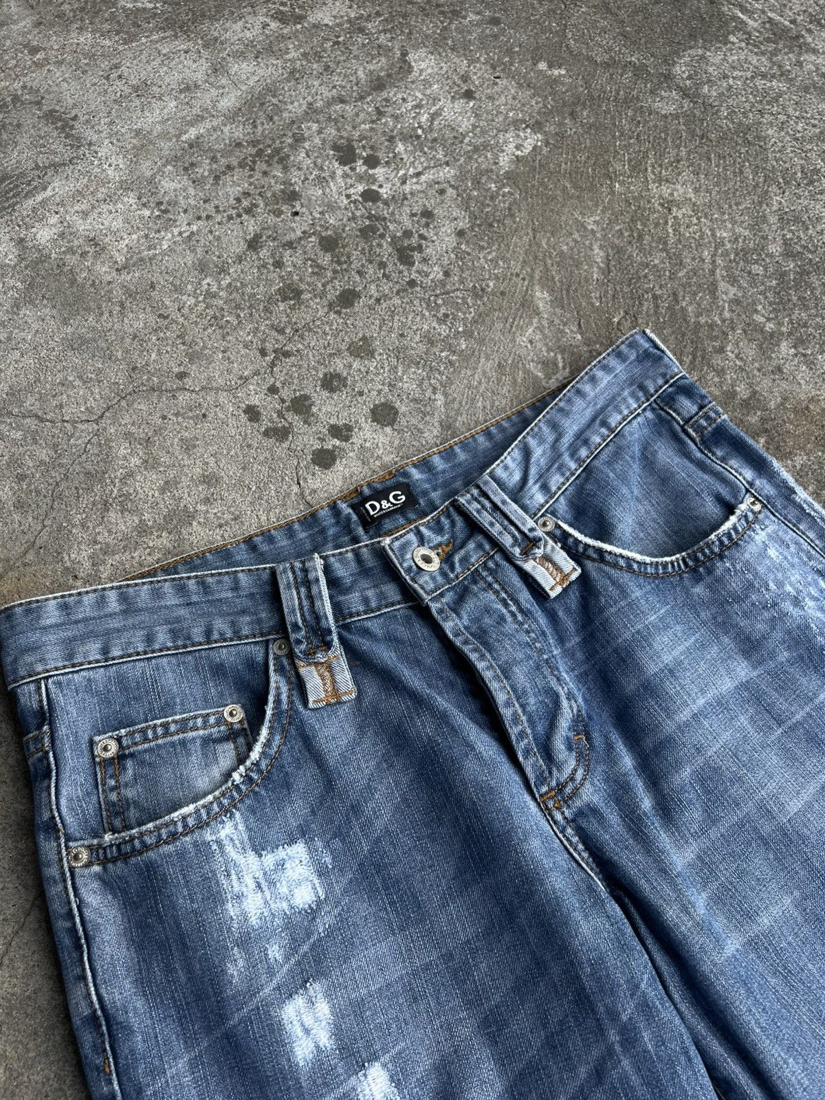 Dolce & Gabbana Crazy Vintage Dolce Gabbana Distressed Jeans Y2k Big Logo Size US 32 / EU 48 - 9 Thumbnail