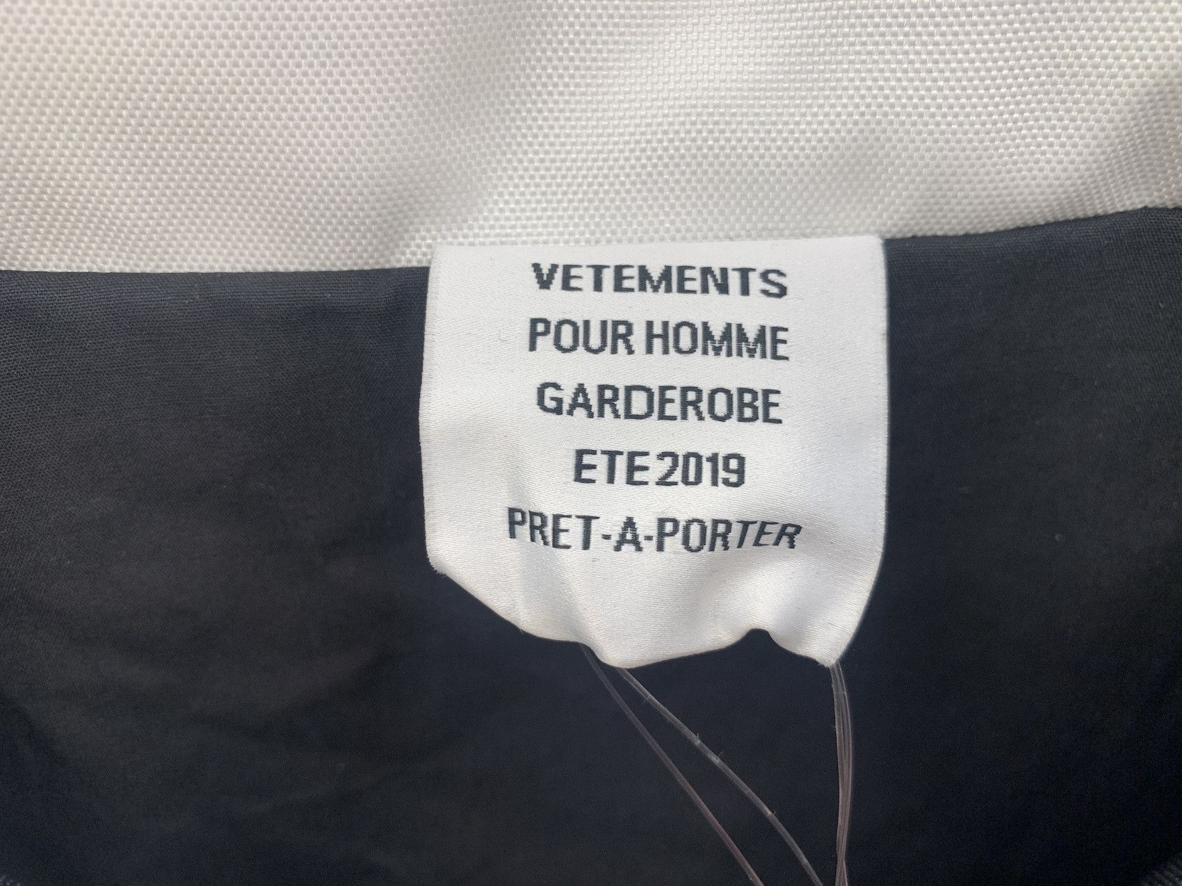 Vetements SS'19 Parka "RUSSIA" Size US XL / EU 56 / 4 - 3 Thumbnail
