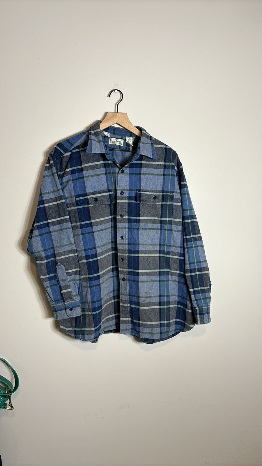 L.L. Bean LL Bean Chamois Flannel Shirt Size US XL / EU 56 / 4 - 1 Thumbnail
