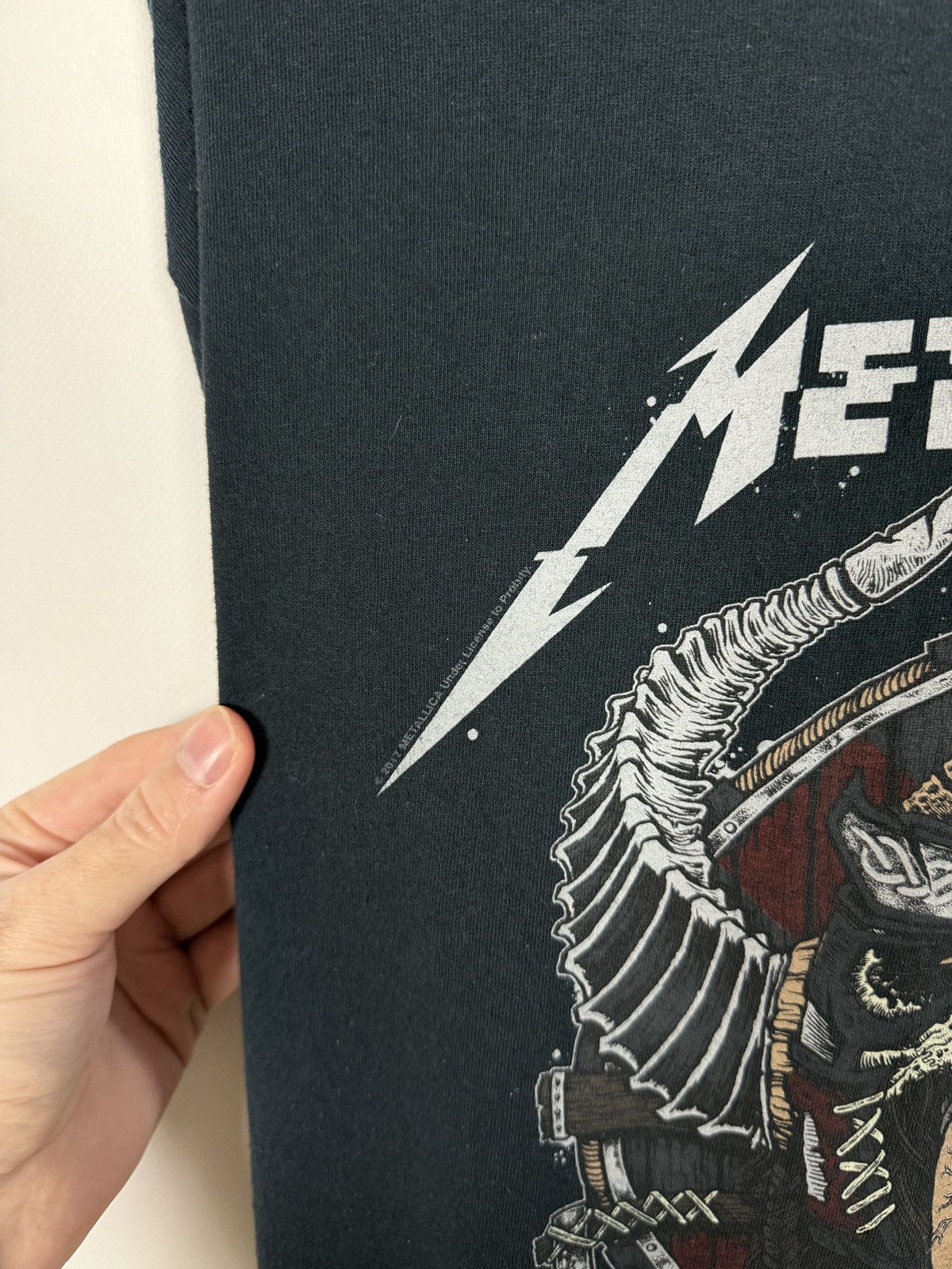 Metallica Men’s Metallica Viking Logo Rock Band T-Shirt Vintage Tee XL Size US XL / EU 56 / 4 - 6 Thumbnail