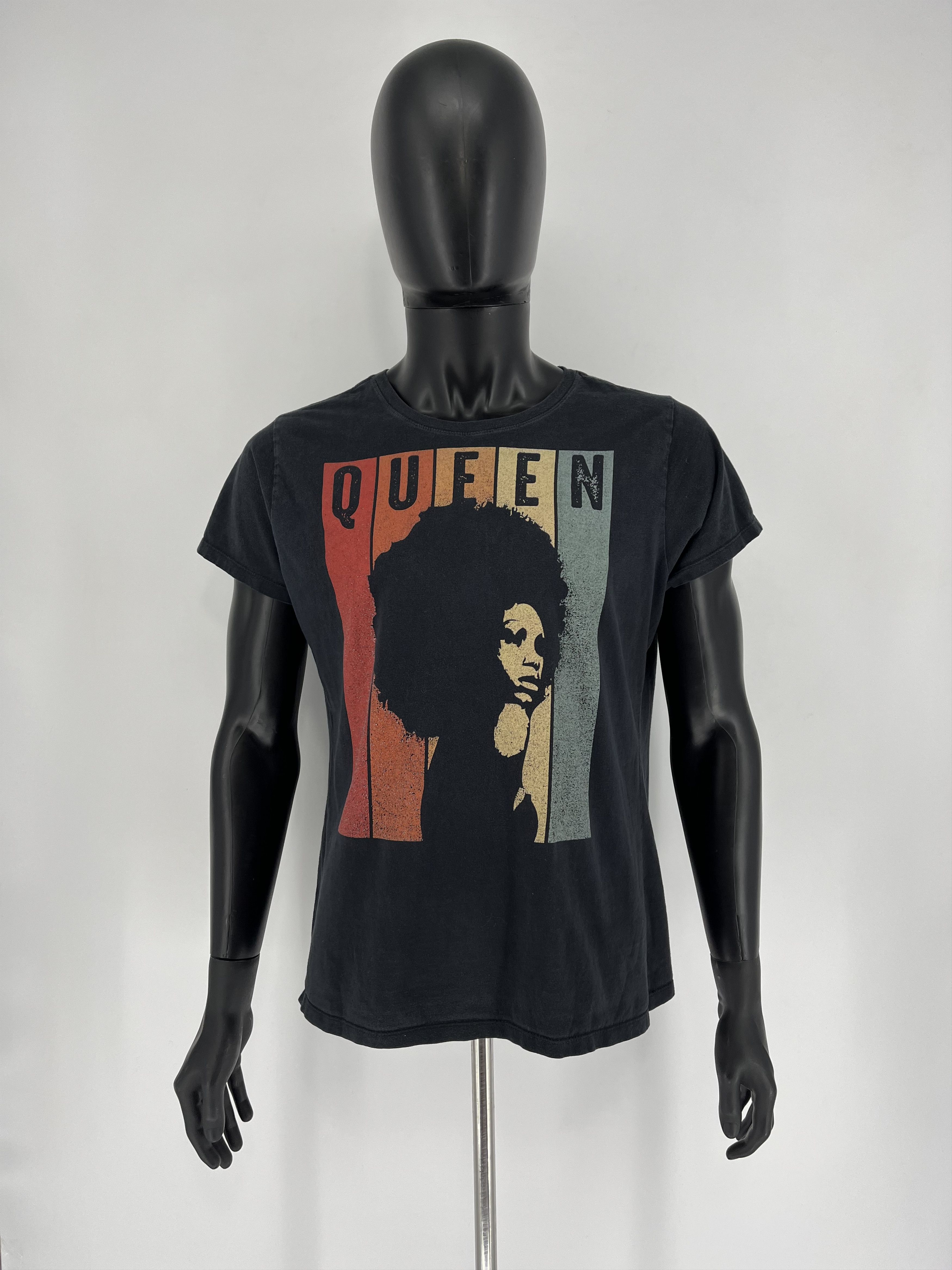 Band Tees Vintage Y2K Queen Tour Tee Size US M / EU 48-50 / 2 - 3 Thumbnail