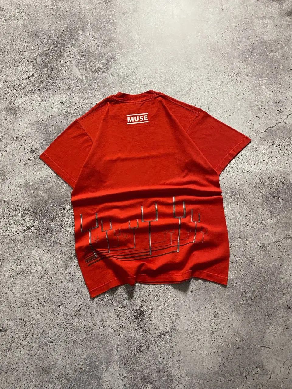 Band Tees VINTAGE 2000s MUSE “ SYMMETRY” ALBUM ROCK BAND T SHIRT Size US M / EU 48-50 / 2 - 7 Thumbnail